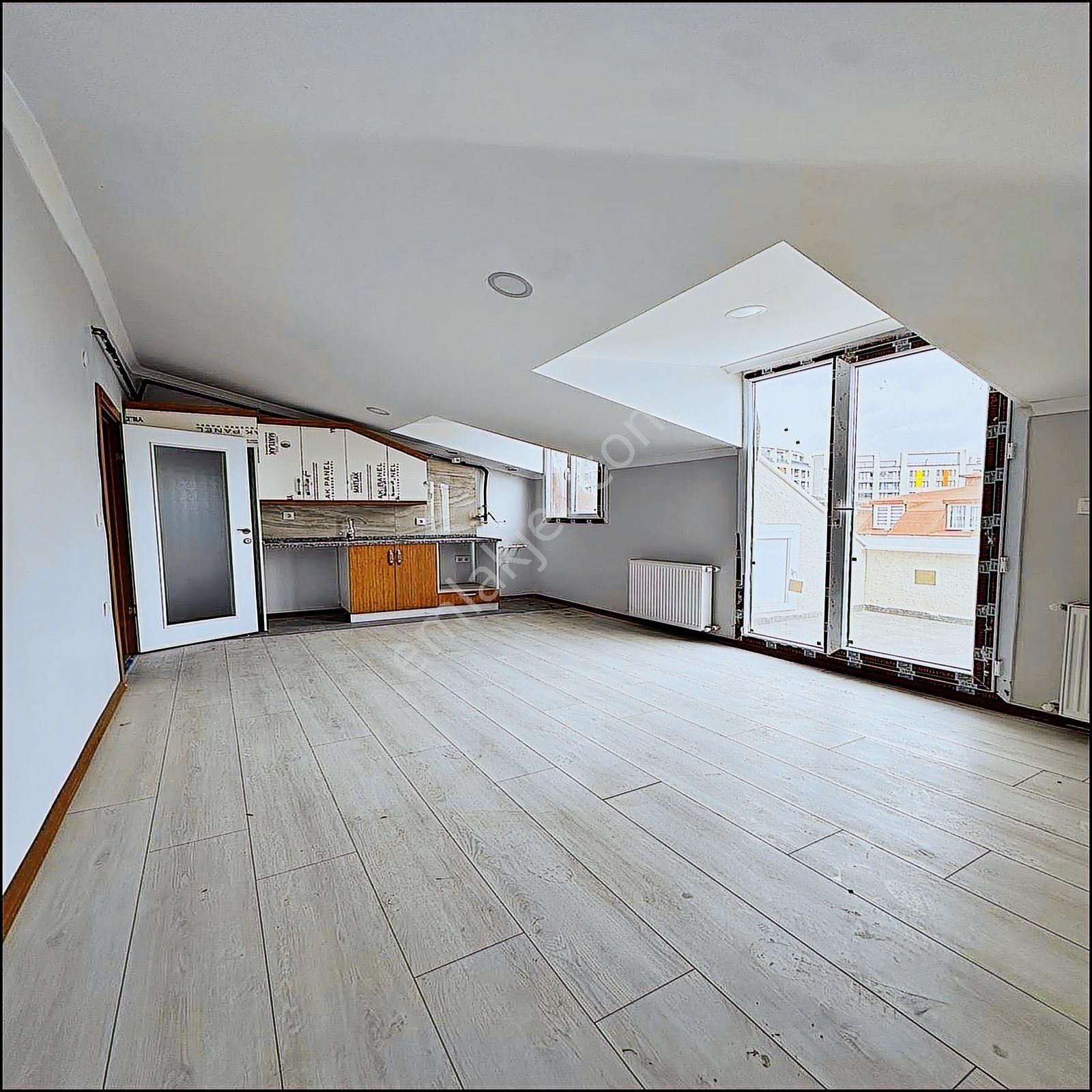 Yakuplu'da Ayrı Girişli Ön Cephe Sıfır 5+2 Dubleks - Görsel 11