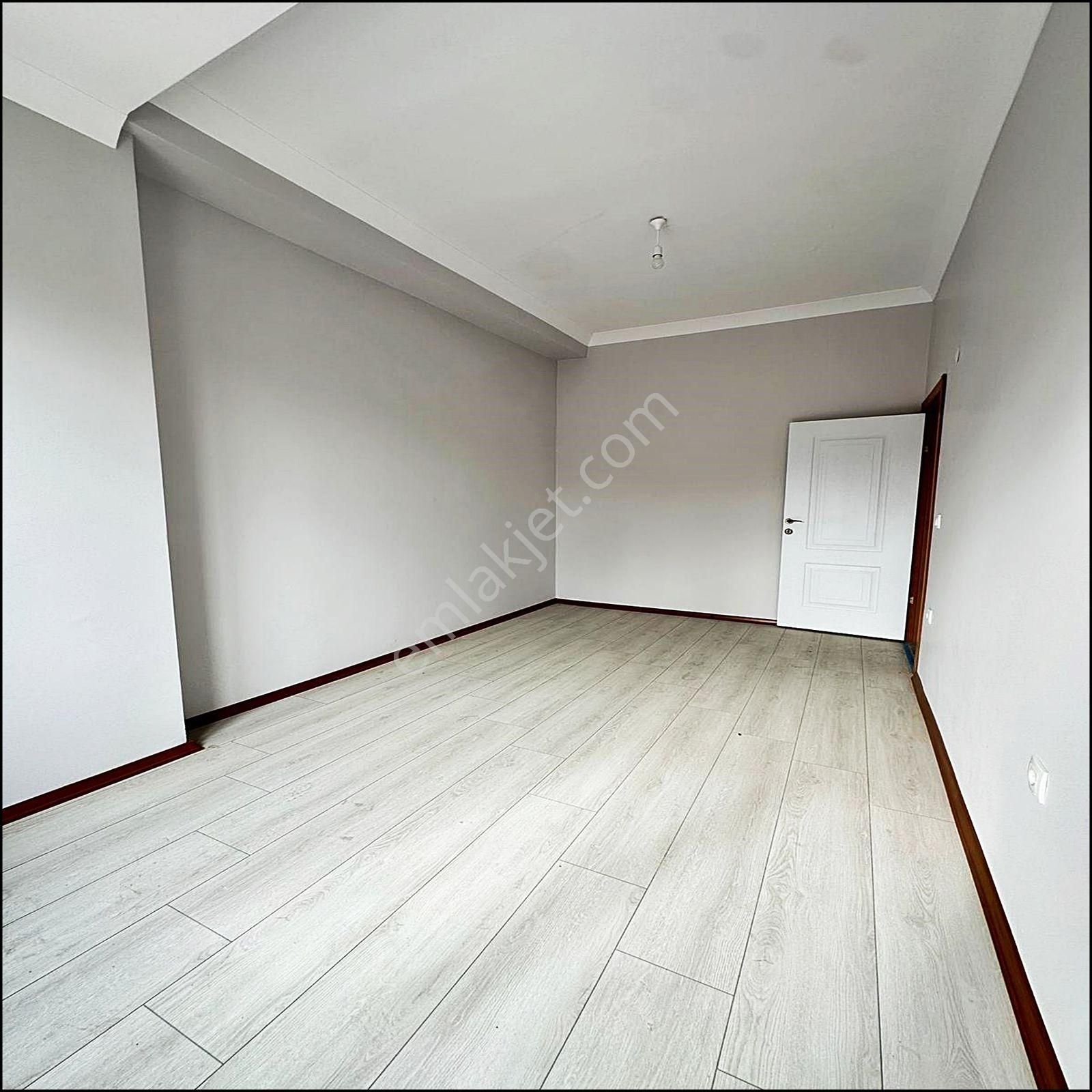 Yakuplu'da Ayrı Girişli Ön Cephe Sıfır 5+2 Dubleks - Görsel 14