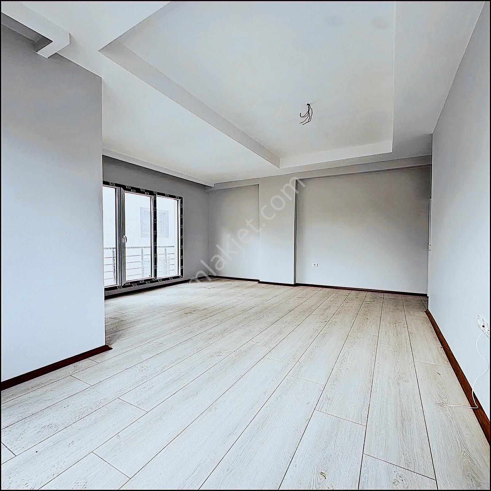 Yakuplu'da Sıfır Ferah Kullanımlı Ayrı Girişli 4+2 Dubleks - Görsel 25