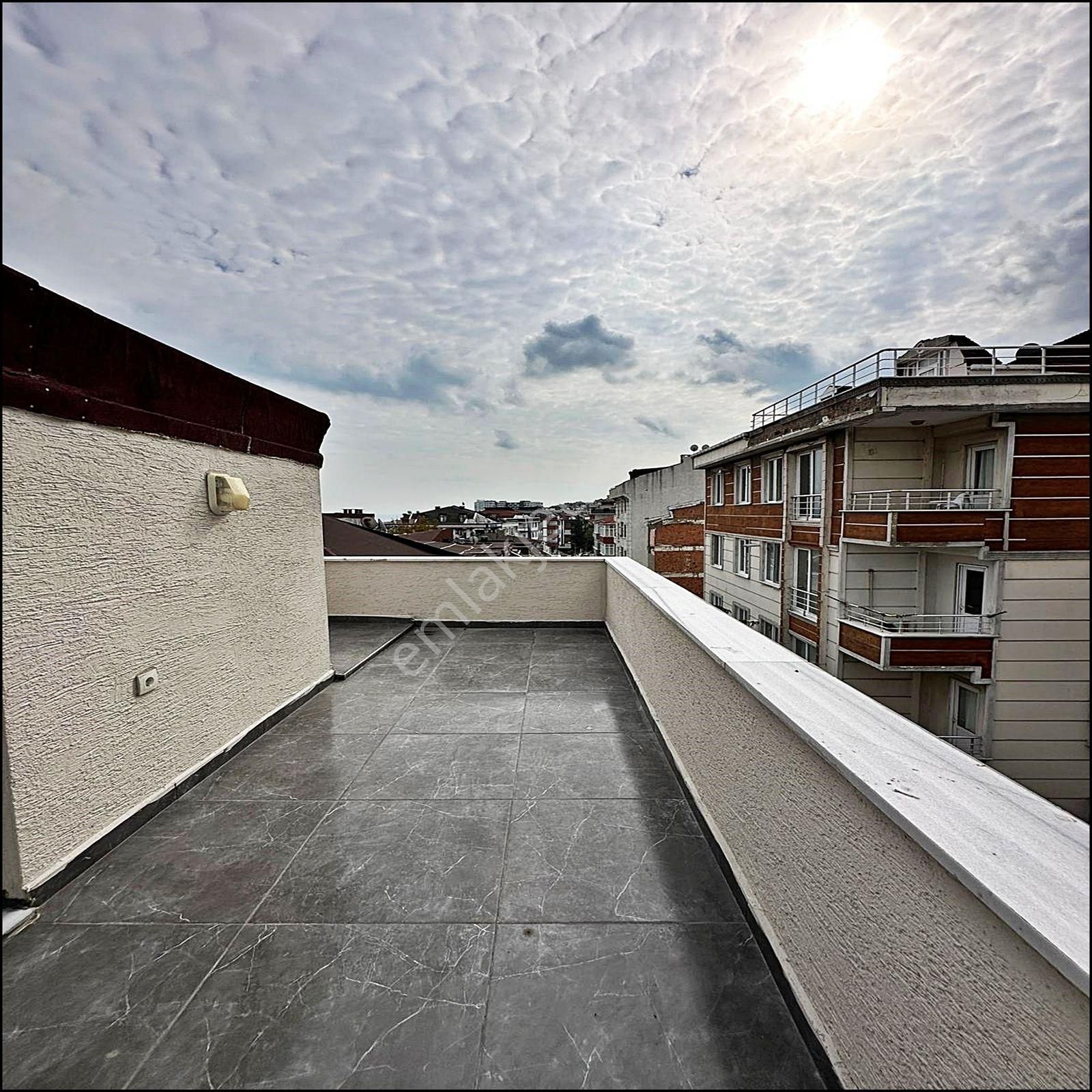 Yakuplu'da Sıfır Ferah Kullanımlı Ayrı Girişli 4+2 Dubleks - Görsel 9