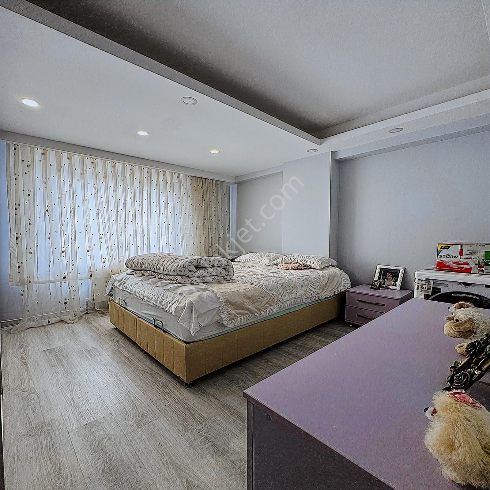 Yakuplu'da Sıfır Ayarında Dekorlu Tertemiz 2+1 Arakat Daire - Görsel 20