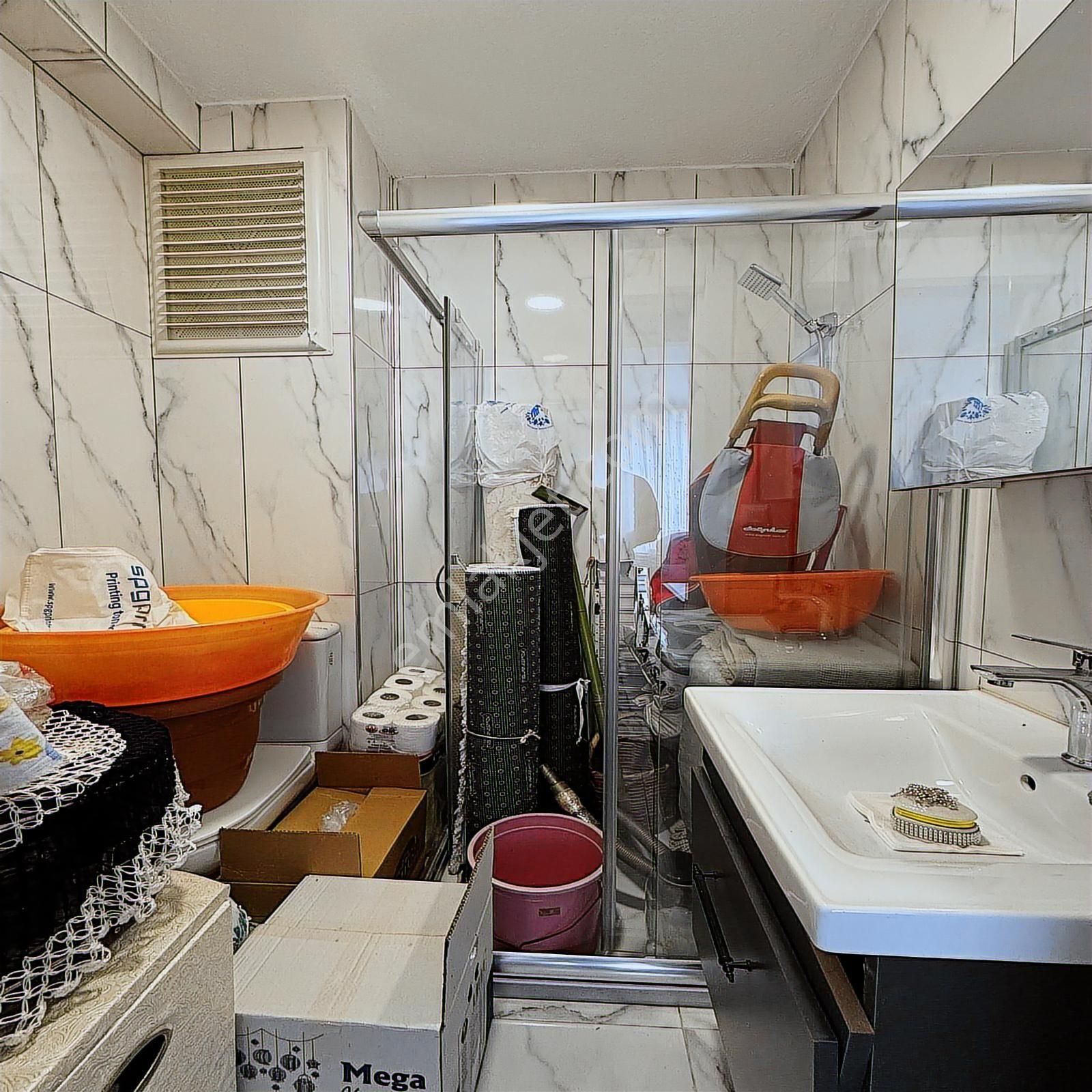 Yakuplu'da Sıfır Ayarında Dekorlu Tertemiz 2+1 Arakat Daire - Görsel 8