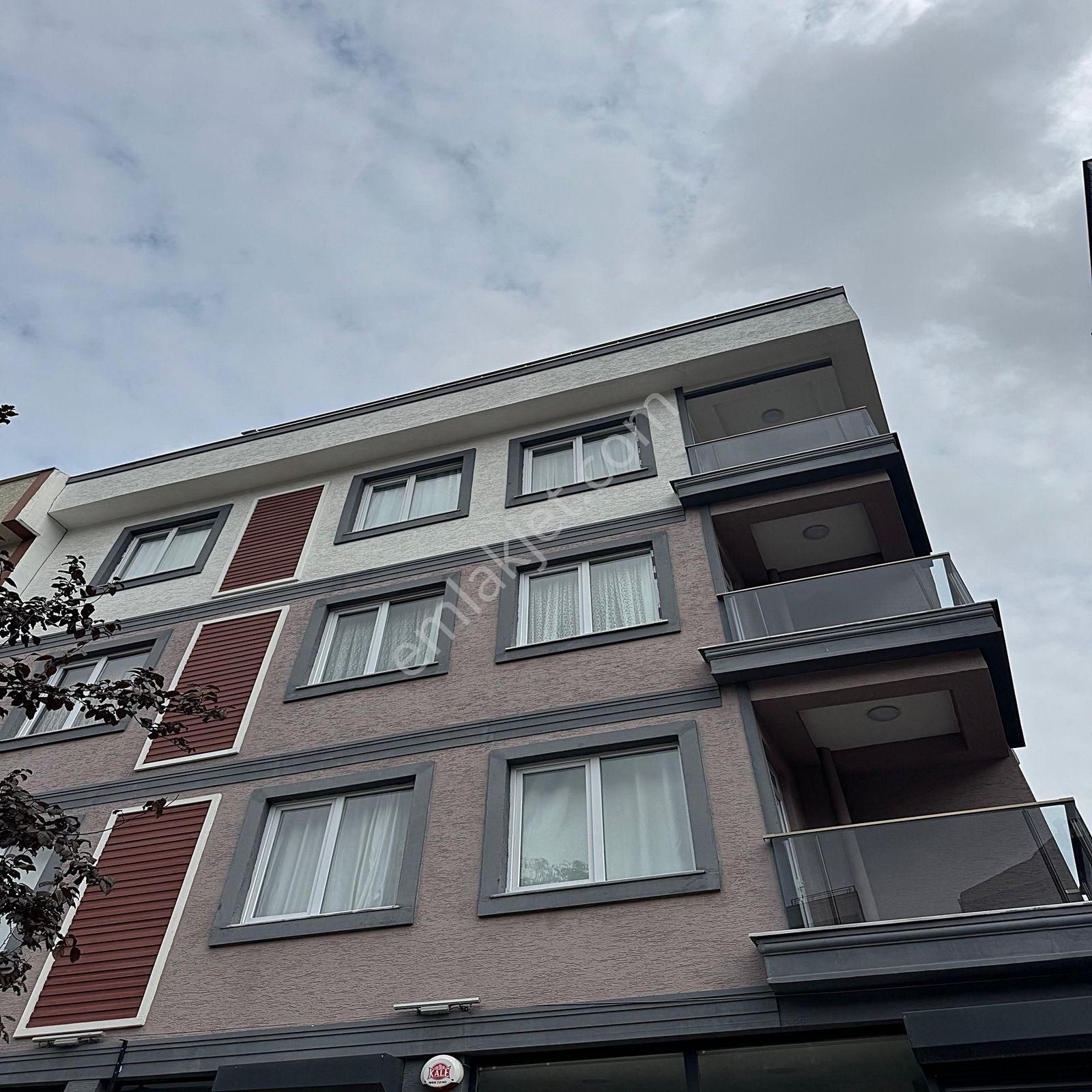 Yakuplu'da Sıfır Ayarında Dekorlu Tertemiz 2+1 Arakat Daire - Görsel 6