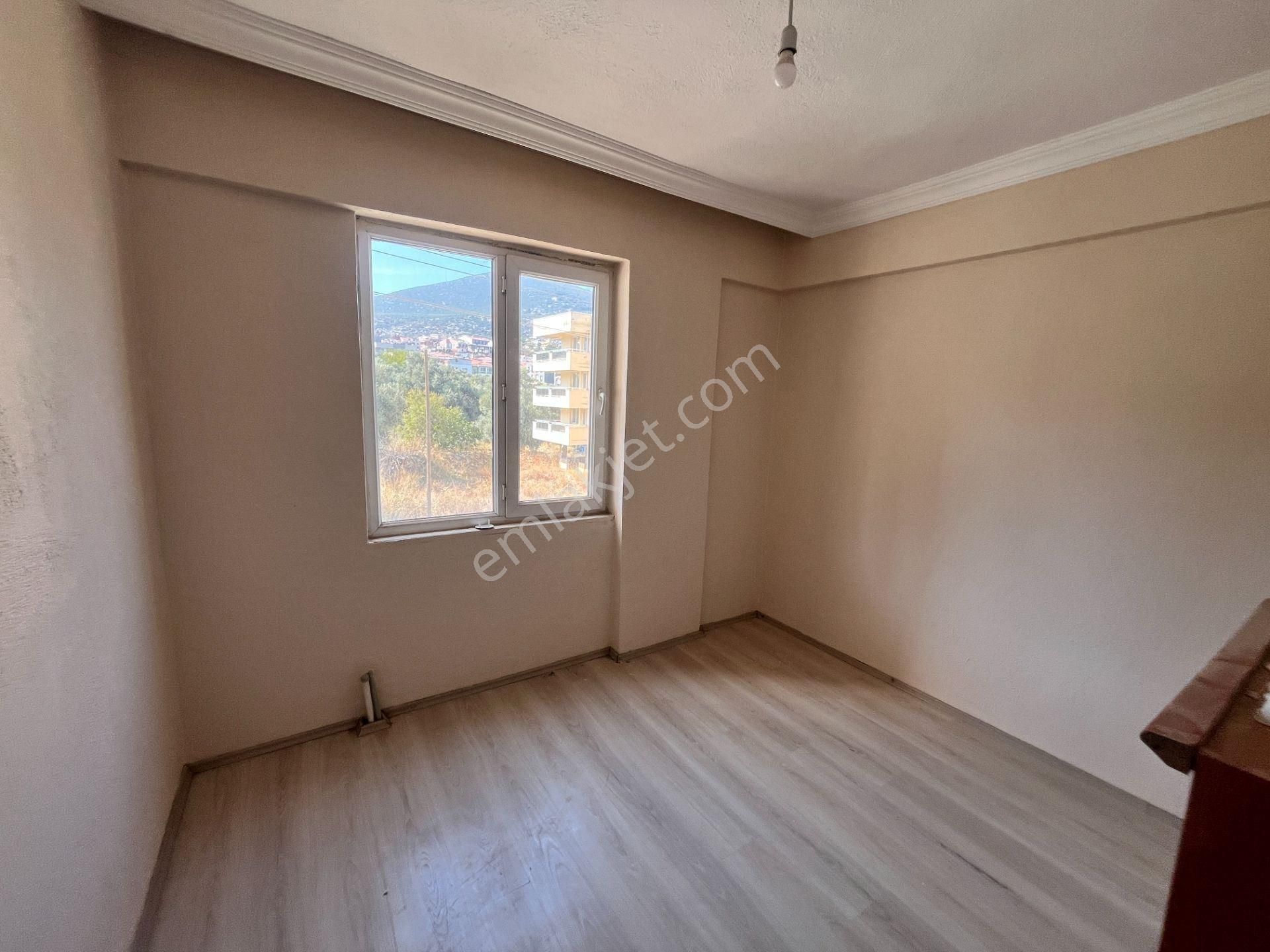 Milas Burgaz Mahallesinde 3+1 Kiralık Ara Kat Daire - Görsel 15