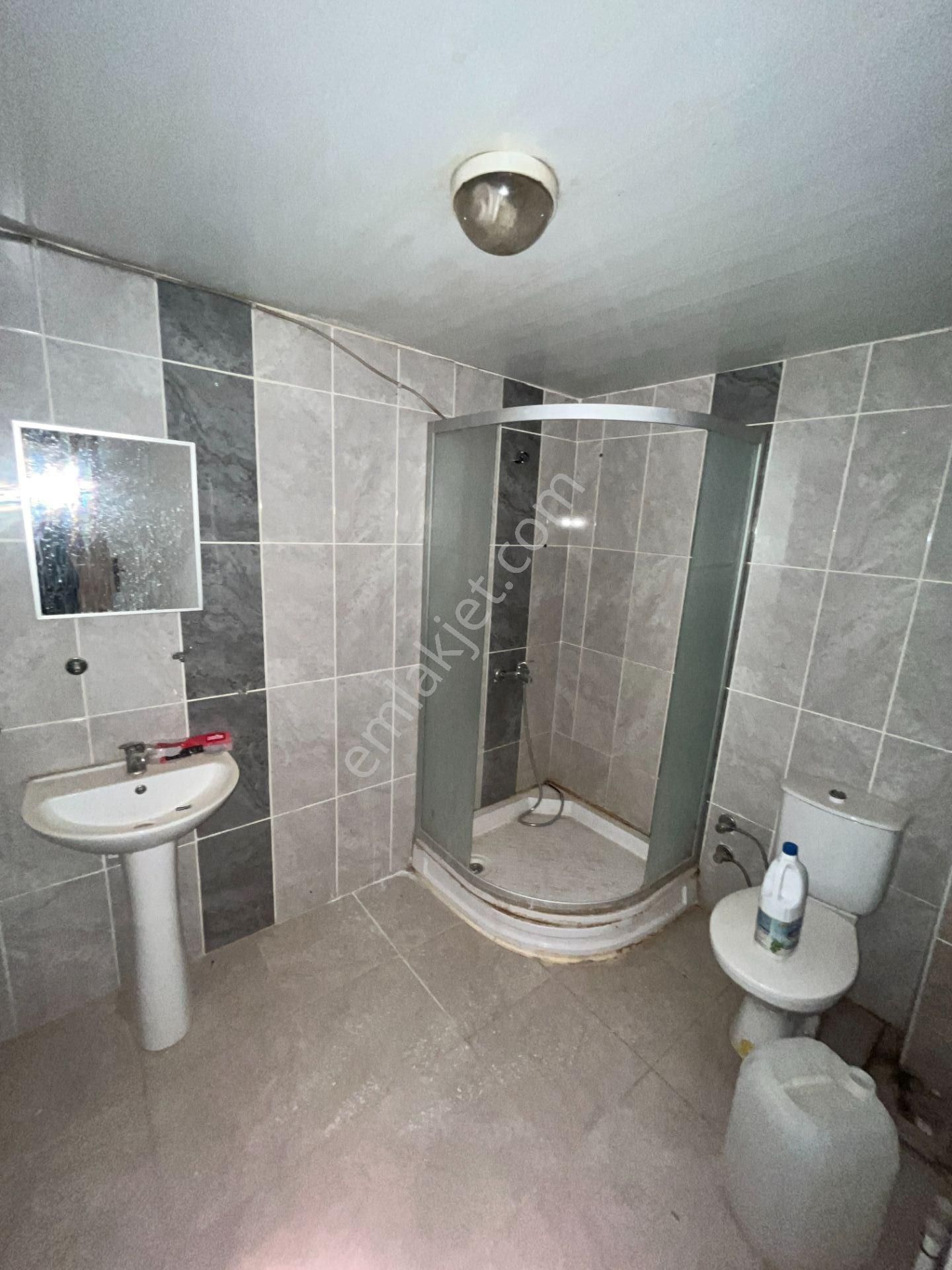 Milas Burgaz Mahallesinde 3+1 Kiralık Ara Kat Daire - Görsel 21