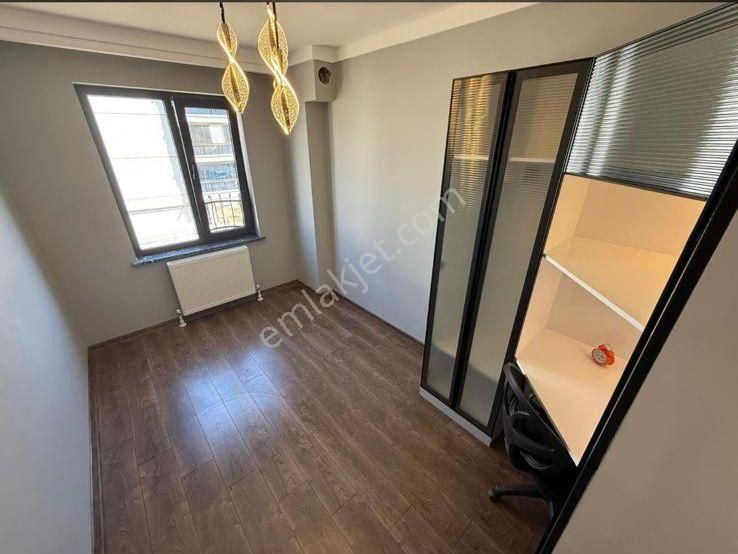 Sym^'den Yenikent Mh Asansörlü Full Yapılı 4+1sıfır Dairee!!! - Görsel 4