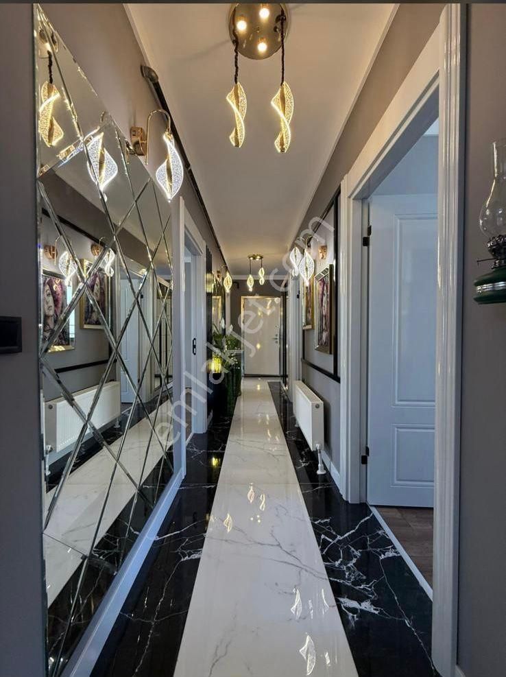 Sym^'den Yenikent Mh Asansörlü Full Yapılı 4+1sıfır Dairee!!! - Görsel 18