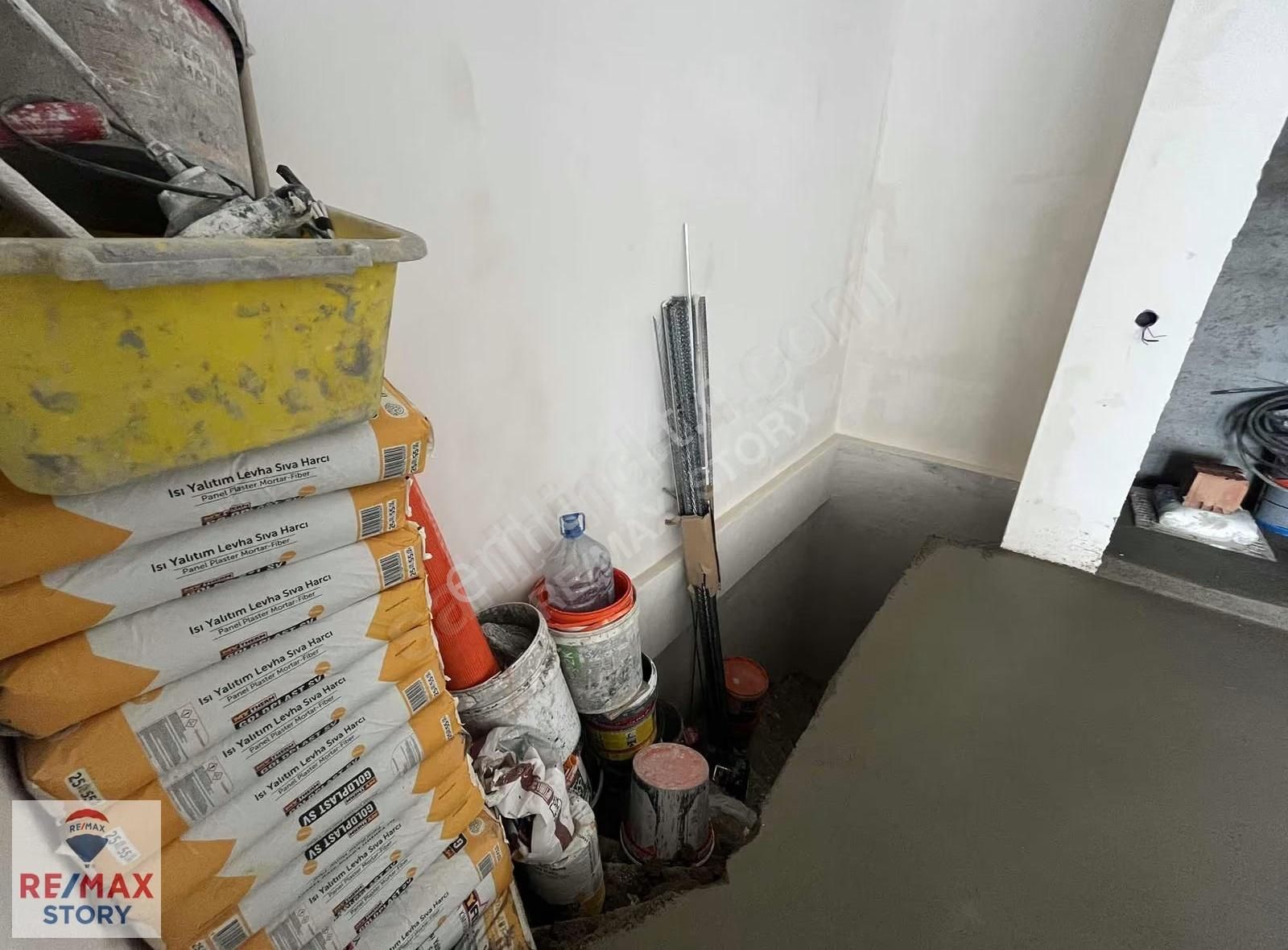 Çayırova Yenimahalle Cadde Üzeri Satılık 260m2 Dükkan - Görsel 7