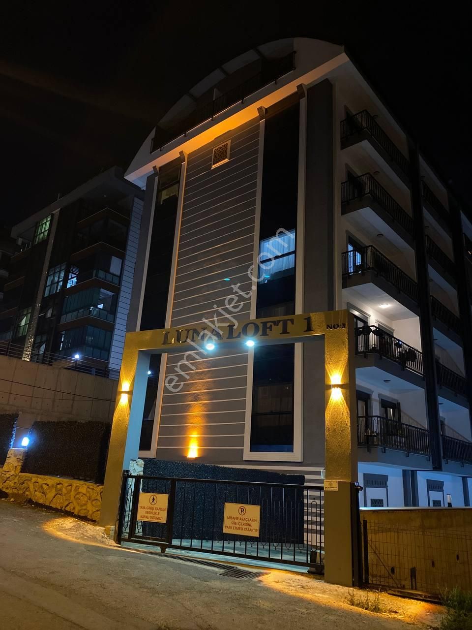 Yukarı Oba'da Tek Blok Aktiviteli 1+1 3.kat Güney Doğu Cepheli - Görsel 20