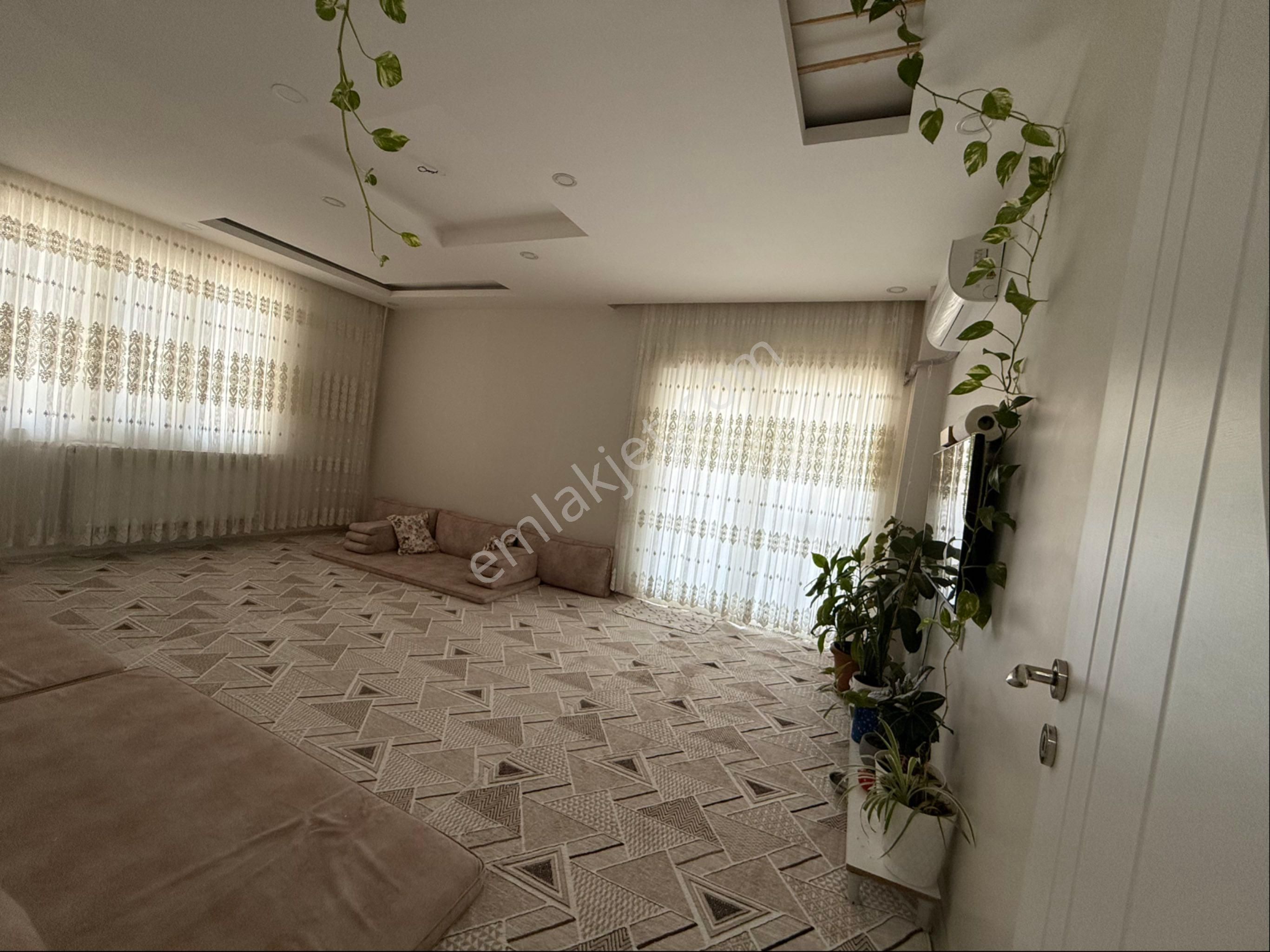 Şanlıurfa Karaköprü’de Özgür Eml’tan Satılık Üç Odalı Daire - Görsel 13