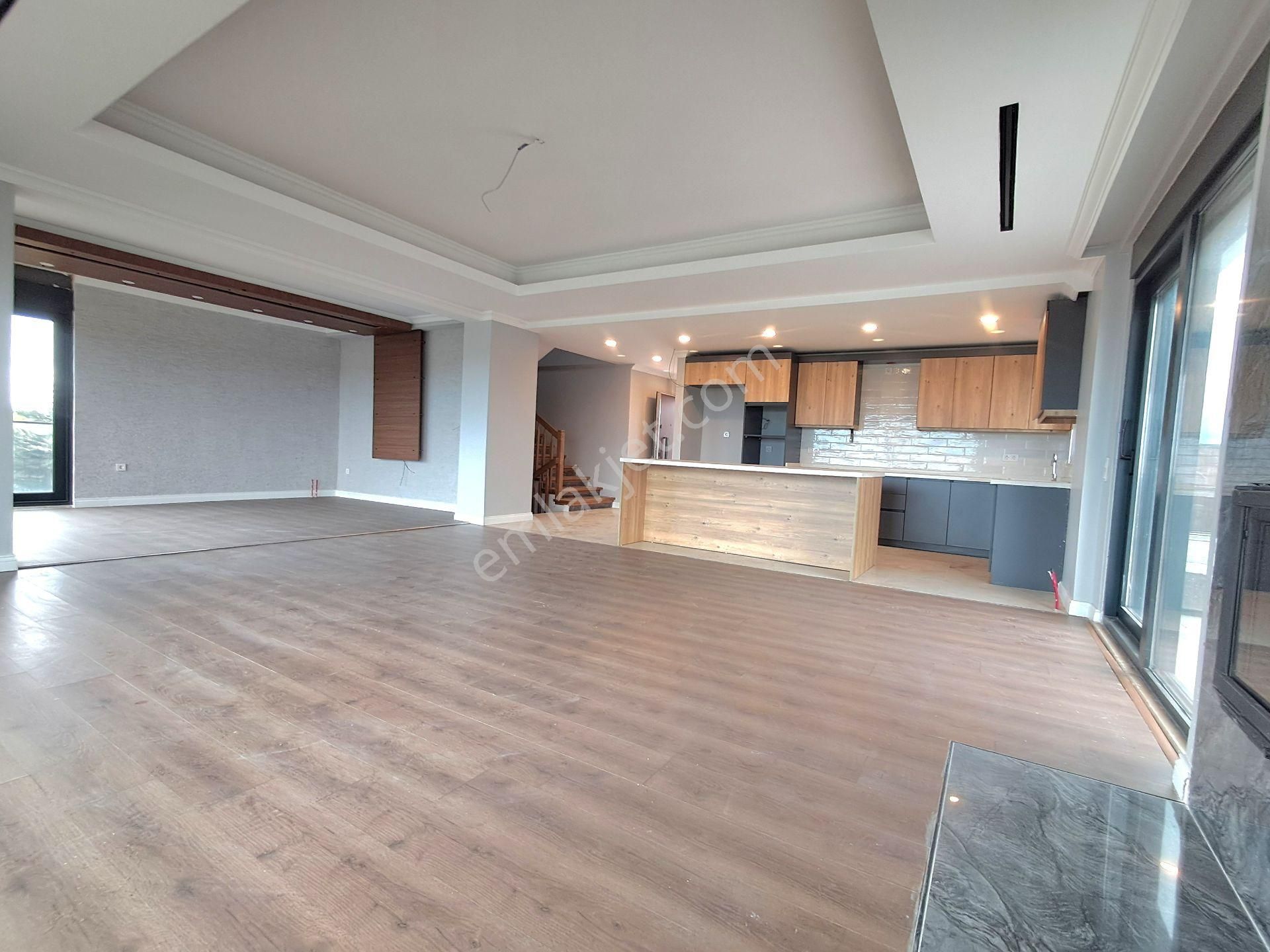 Satılık İkiz Villa (tripleks) Göl Manzaralı. Arnavutköy - Durusu - Görsel 21