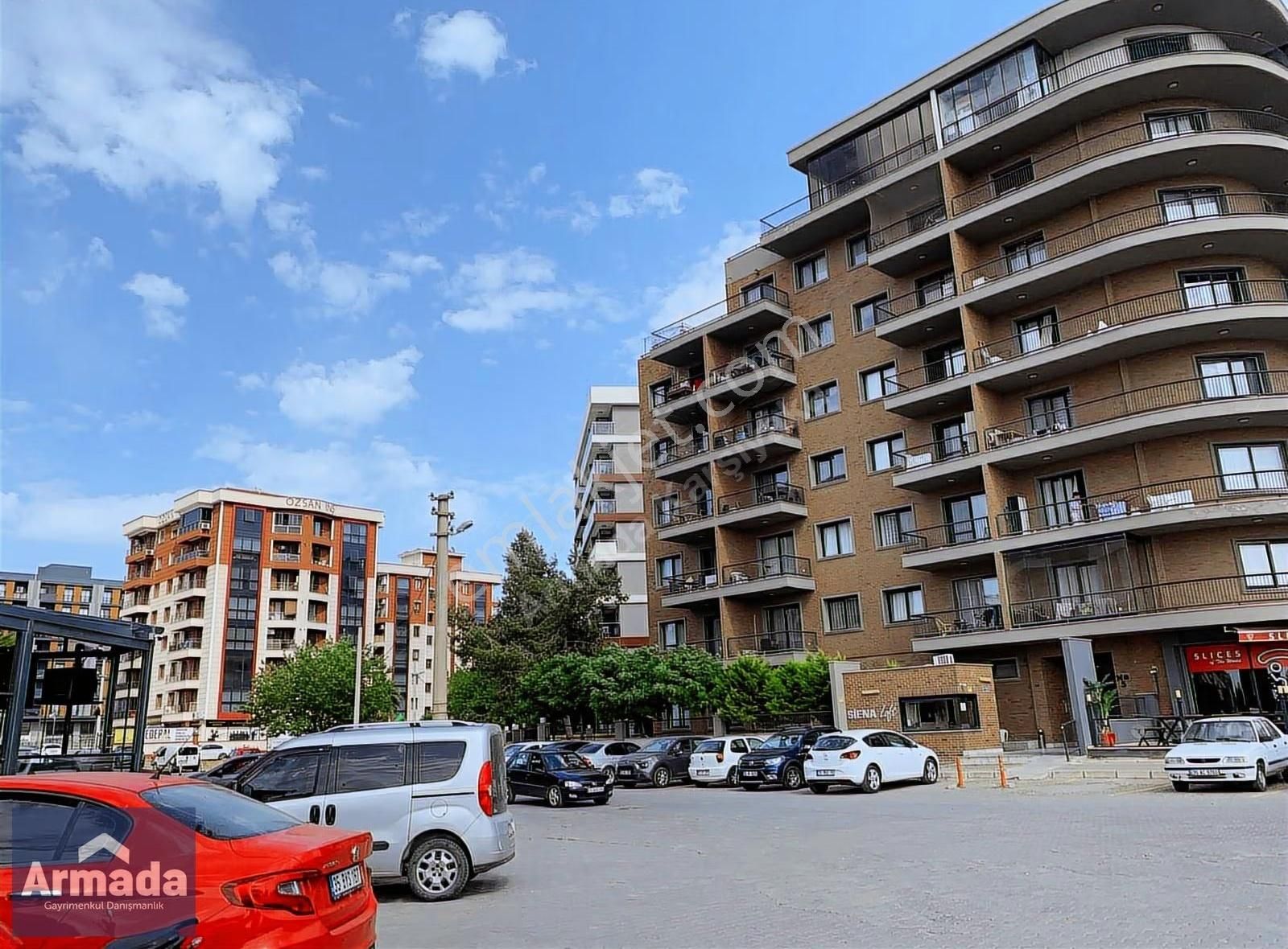 Katip Çelebi Üniv. Karşısında Site İçerisinde Satılık 1+1 Daire - Görsel 4