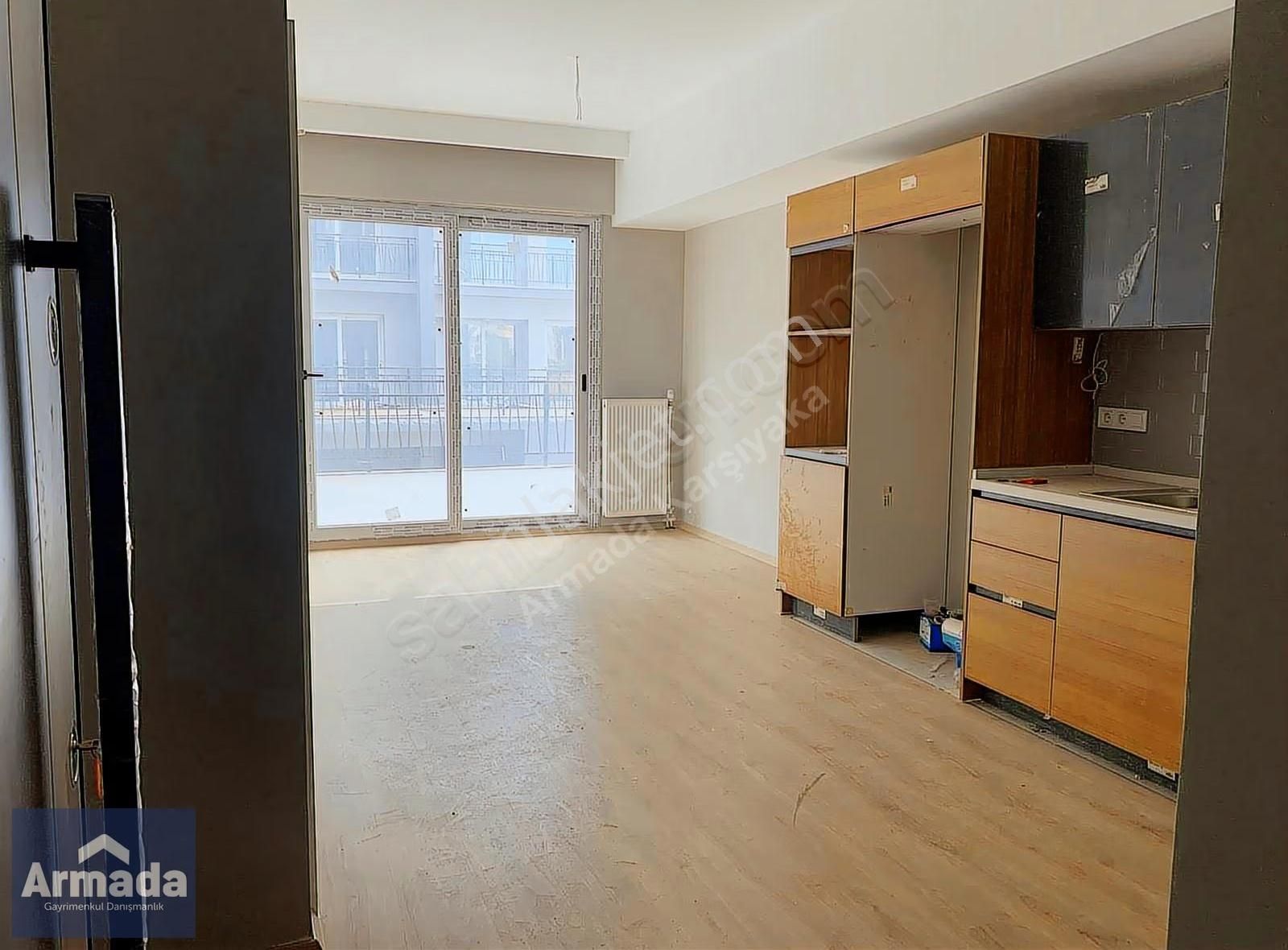 Katip Çelebi Üniv. Karşısında Site İçerisinde Satılık 1+1 Daire - Görsel 5