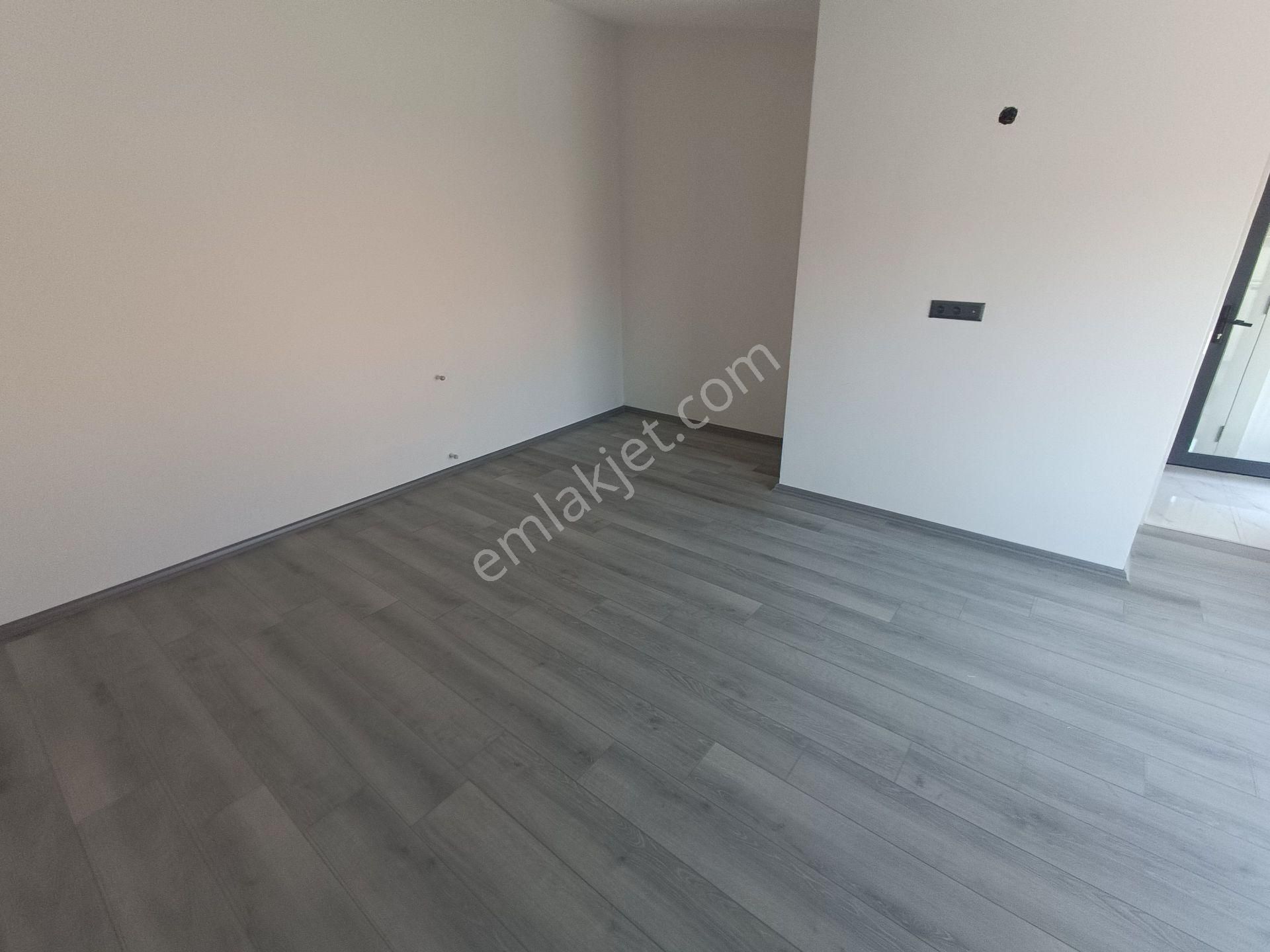 Gökçen'den Deniz Tarafında Sıfır 3+1 Ferah Villa - Görsel 22