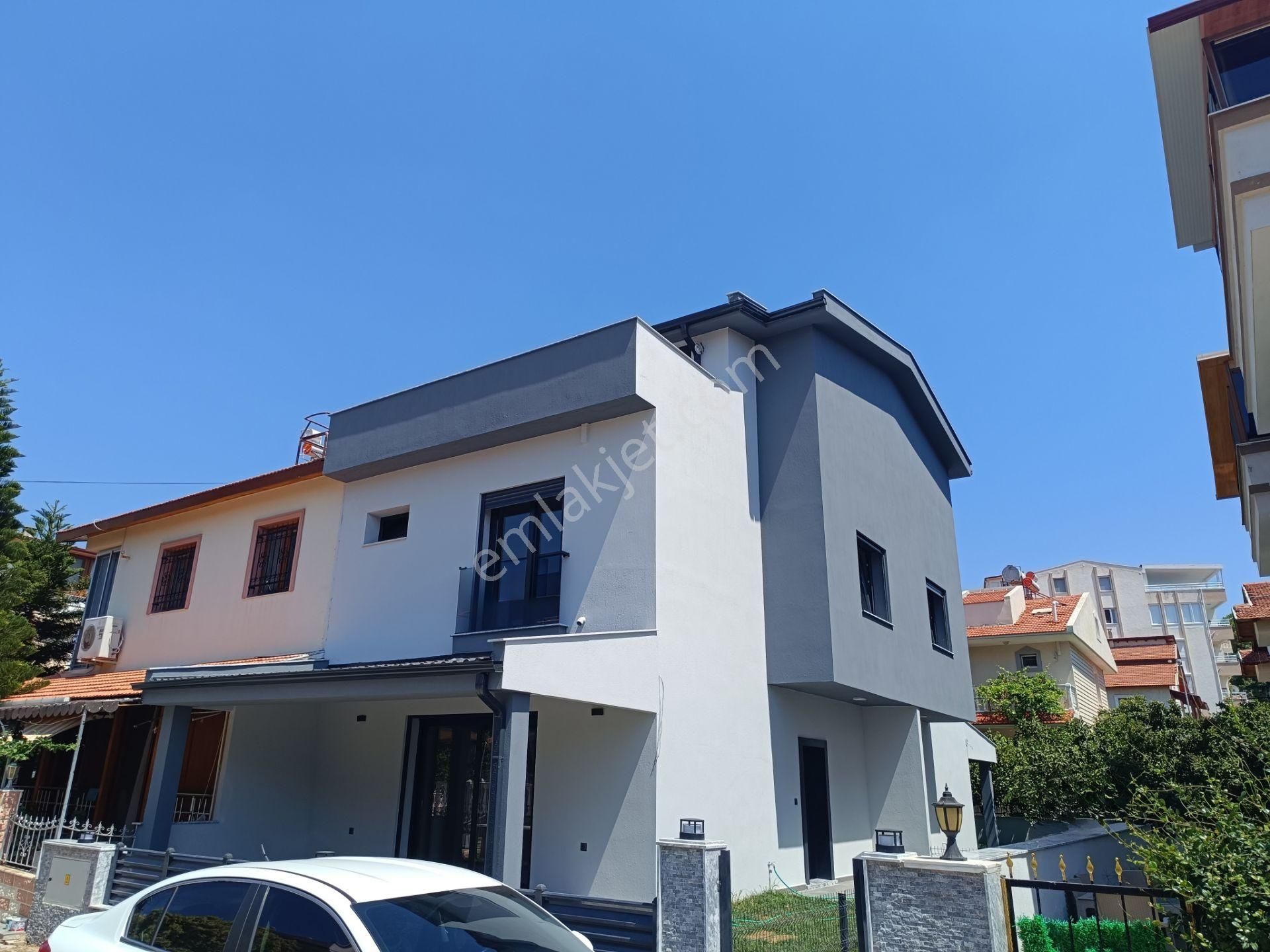 Gökçen'den Deniz Tarafında Sıfır 3+1 Ferah Villa - Görsel 2