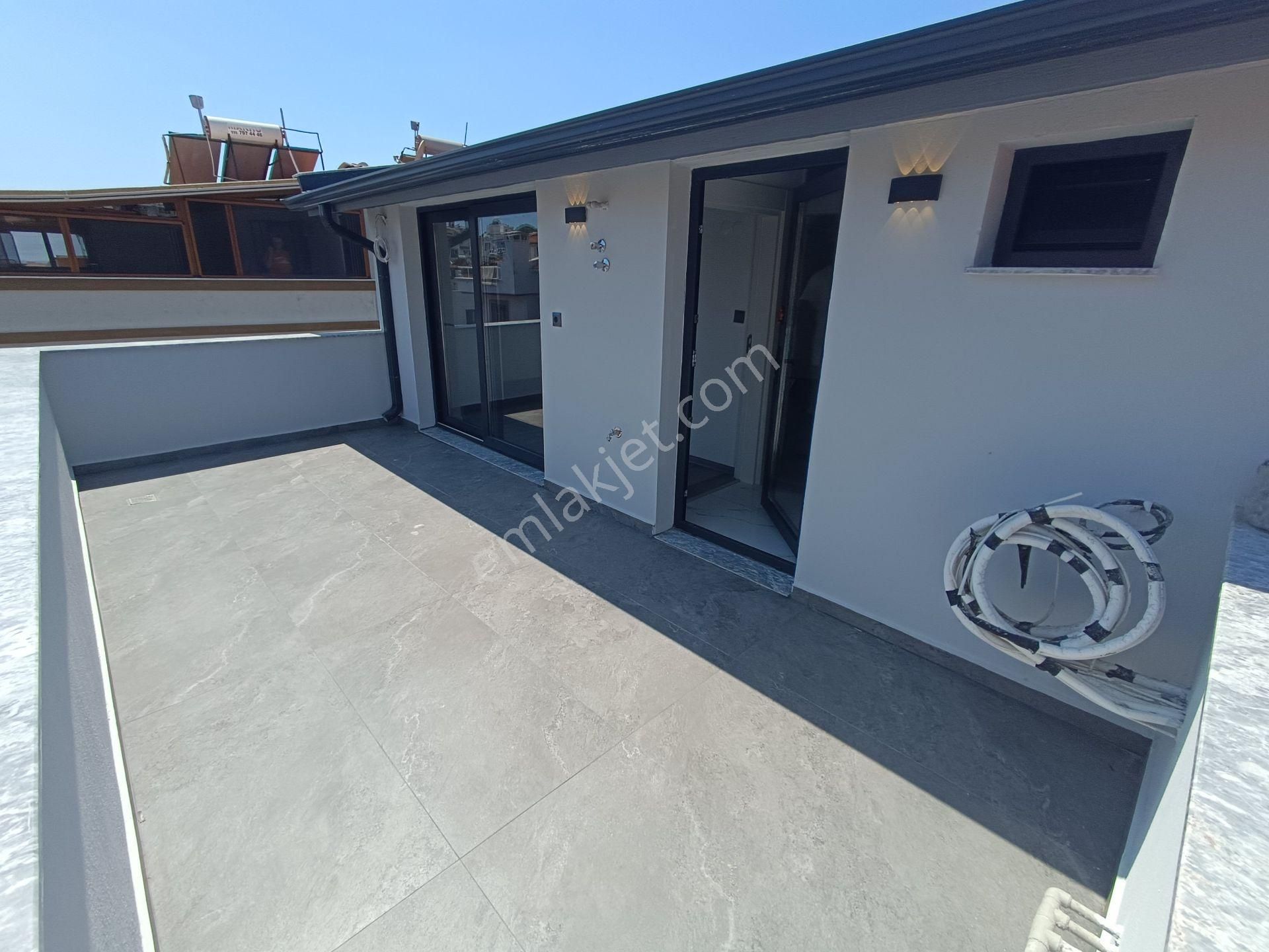 Gökçen'den Deniz Tarafında Sıfır 3+1 Ferah Villa - Görsel 25