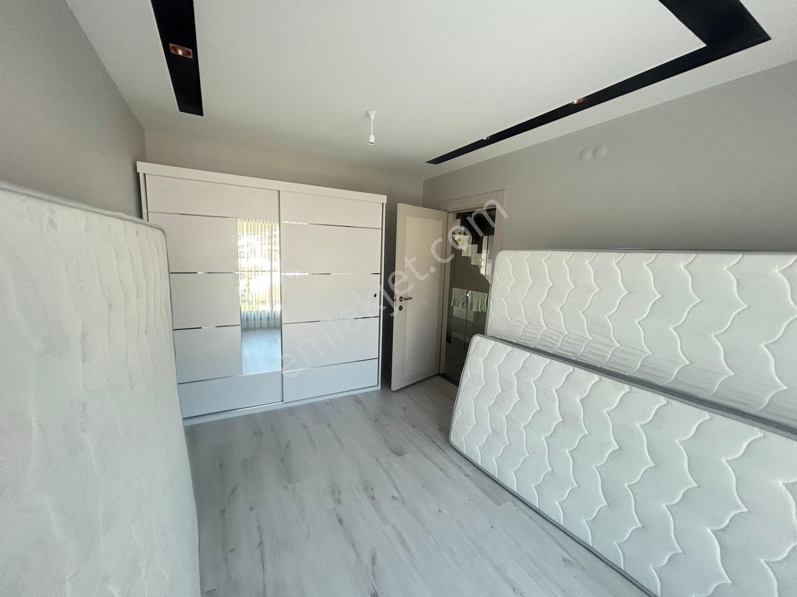 Gökçenden Site İçerisinde Müsatakil Havuzlu 3+1 Villa - Görsel 12