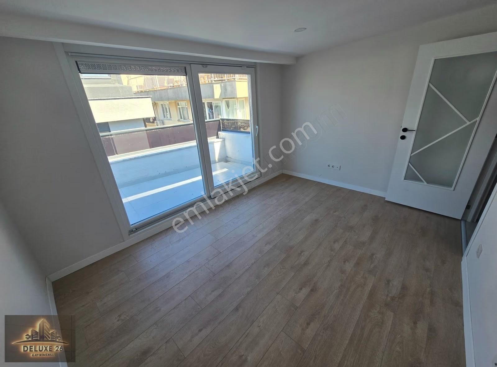 Sıfır Binada Deniz Manzaralı Teraslı 2+2 120 M2 Dublex Daire - Görsel 21