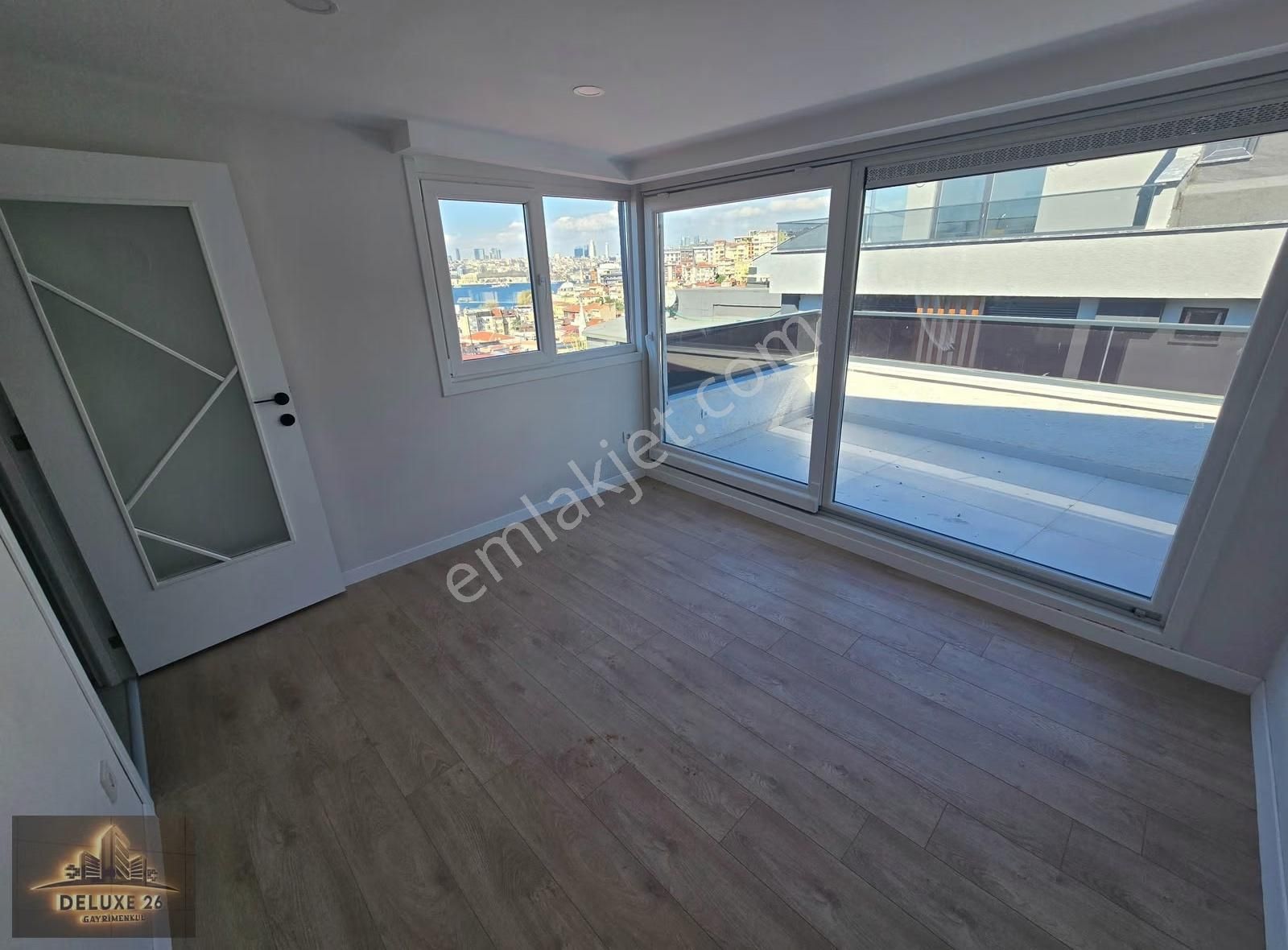 Sıfır Binada Deniz Manzaralı Teraslı 2+2 130 M2 Dublex Daire - Görsel 34