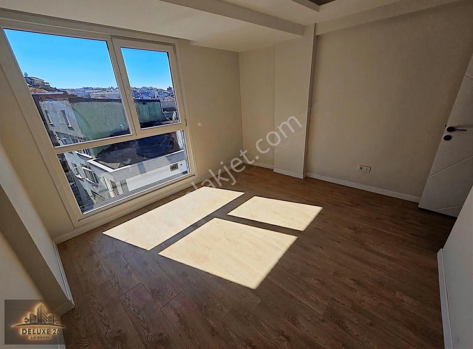 Sıfır Binada Deniz Manzaralı Teraslı 2+2 130 M2 Dublex Daire - Görsel 16