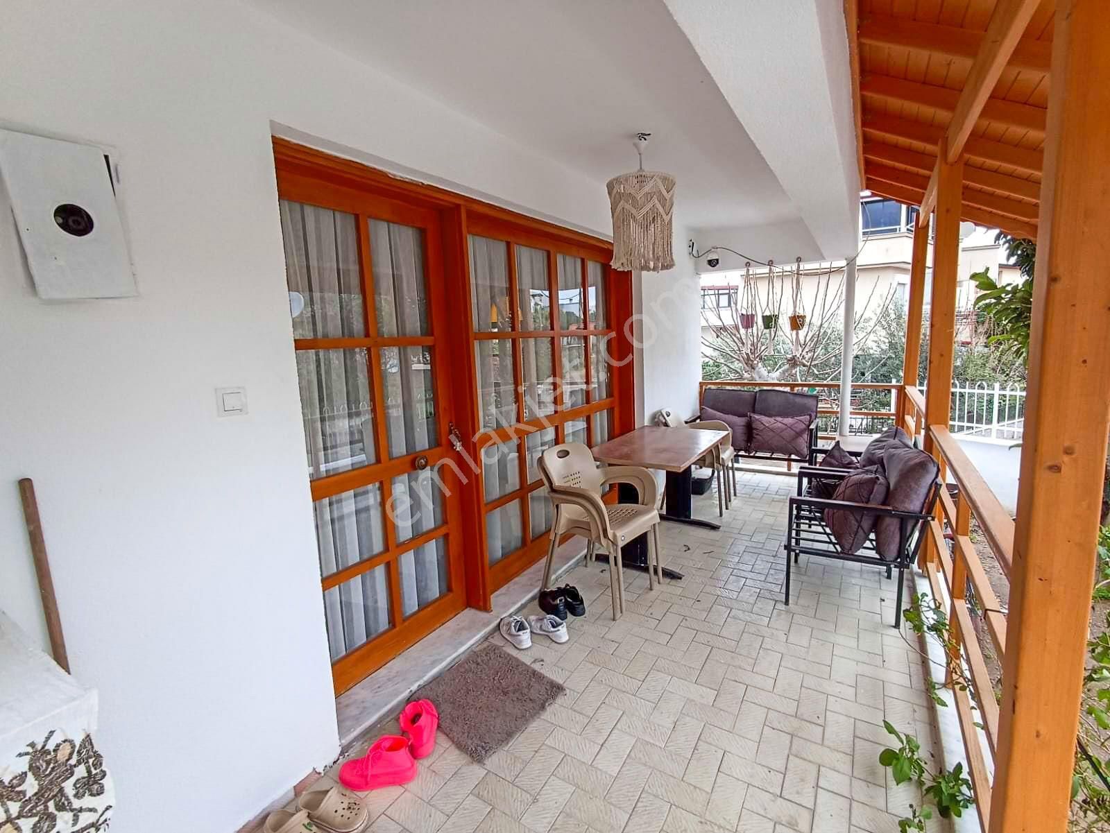 Gökçen'den Deniz Tarafında Köşe Konumda 3+1 Ferah Villa - Görsel 12