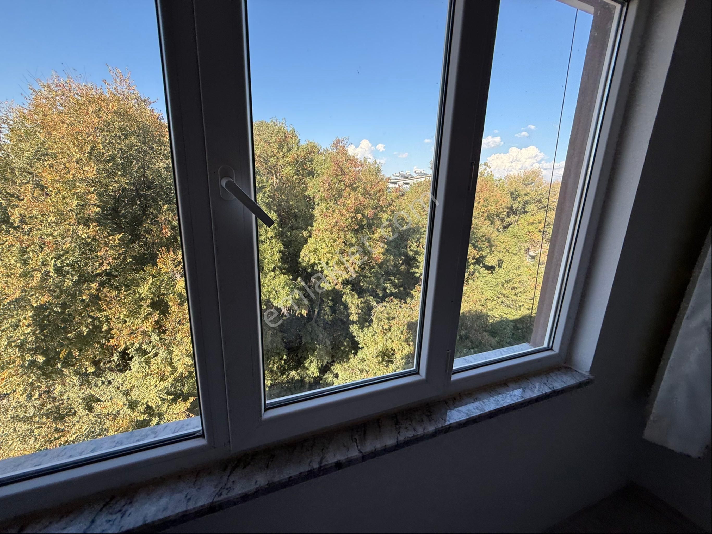 Dalaman Merkezde Eczane Üstü Sürekli Kiralık Dubleks Daire - Görsel 32