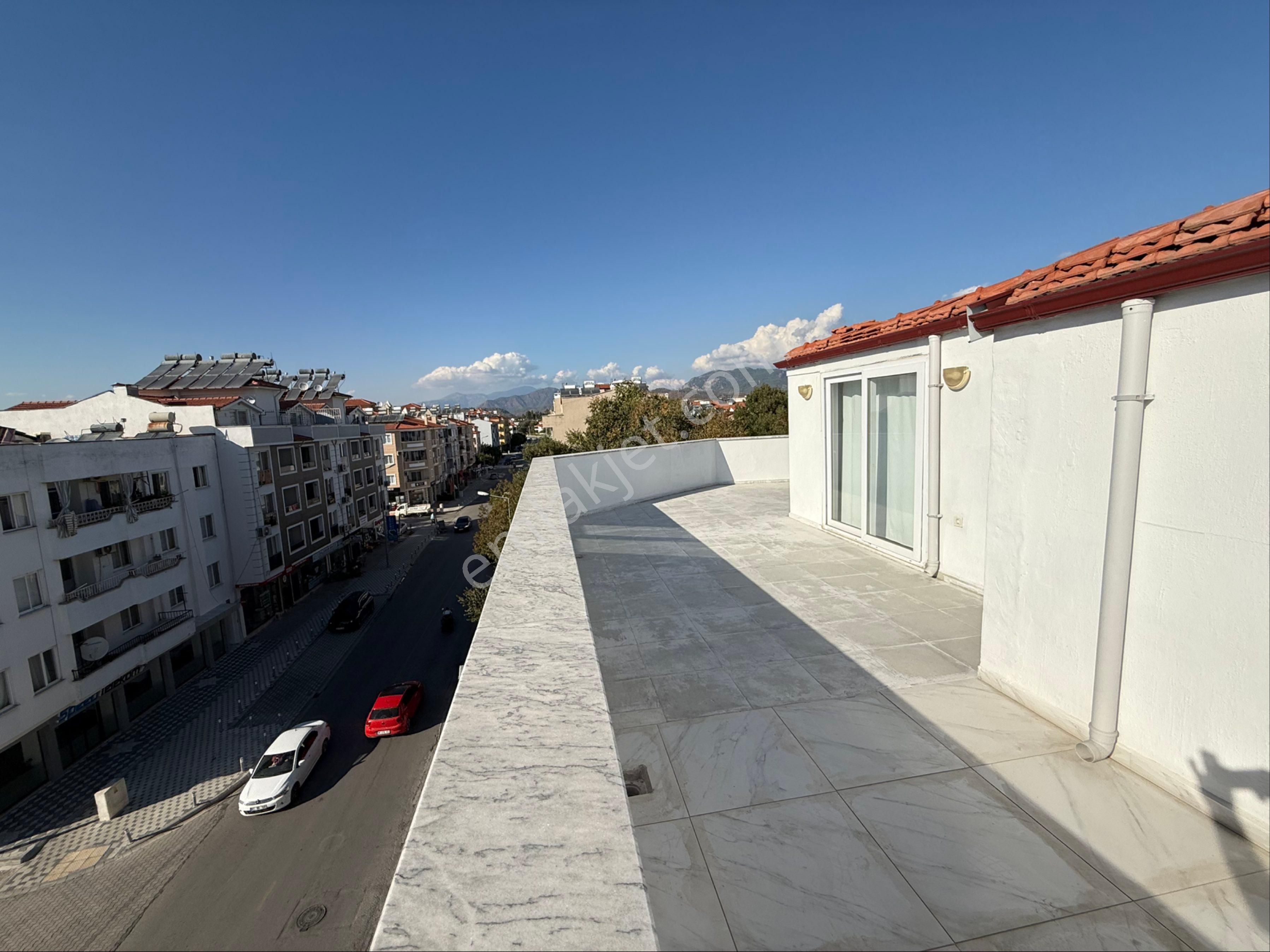 Dalaman Merkezde Eczane Üstü Sürekli Kiralık Dubleks Daire - Görsel 34