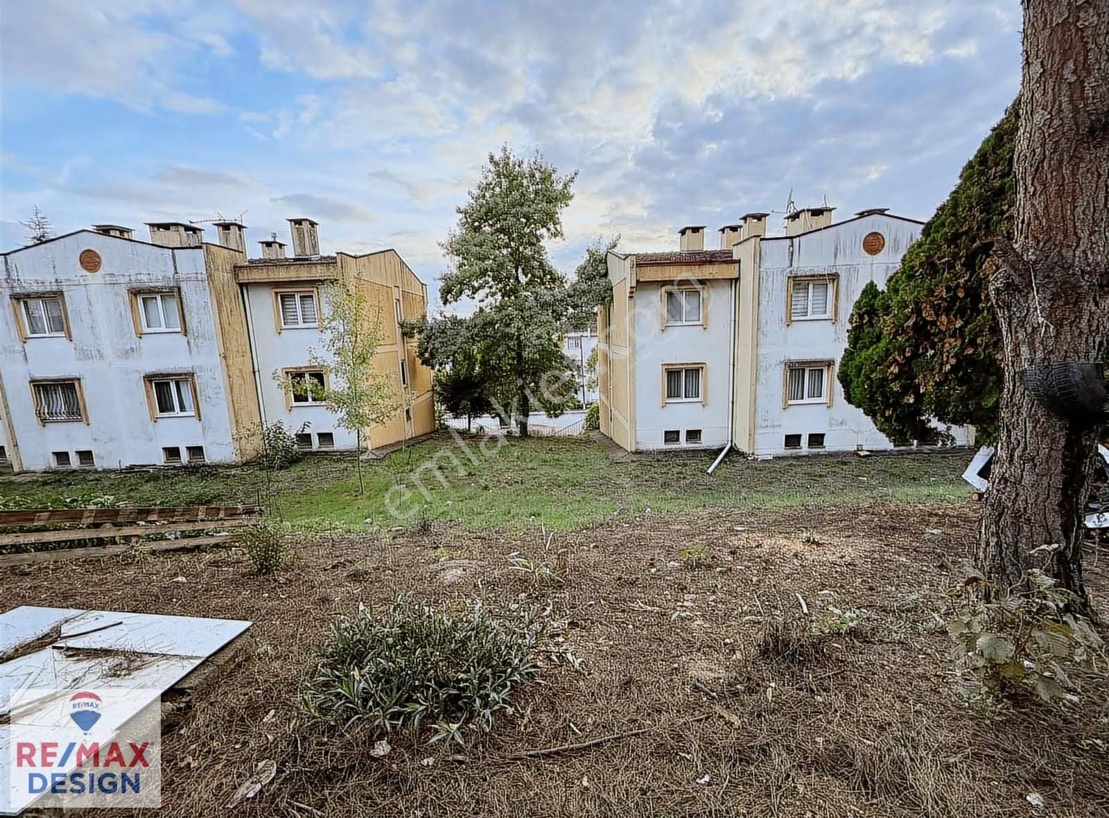 Remax Desıgn Camili 1512 Adada Satılık 2+1 Daire
