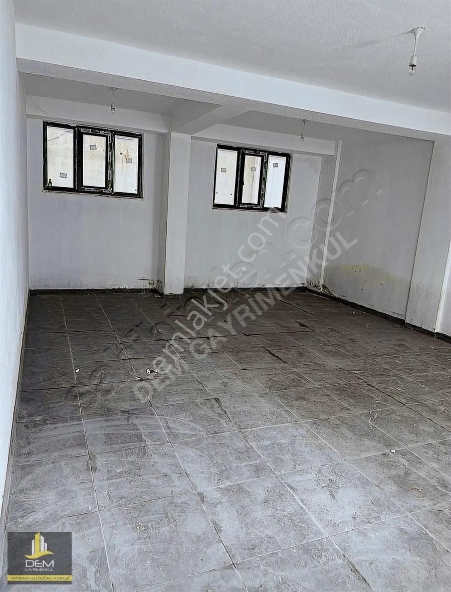 Arnavütköy Merkez Avlu34 Avm,ye Yakın Satılık Dükkan - Görsel 7