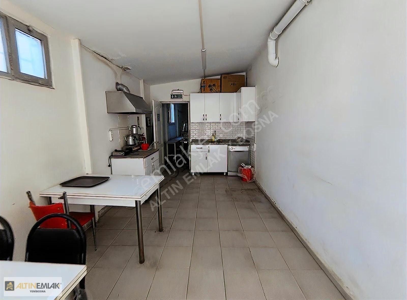 Yenibosna Merkez Mahallesinde Kiralık 450 M2 İşyeri - Görsel 16