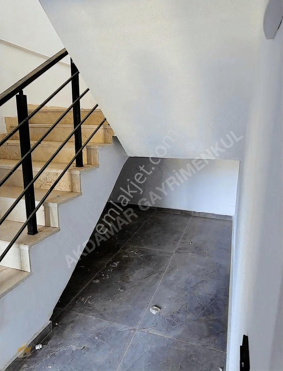 Muğla Fethiye Yeşilüzümlüde Satılık 6+1 Havuzlu Tripleks Villa - Görsel 2