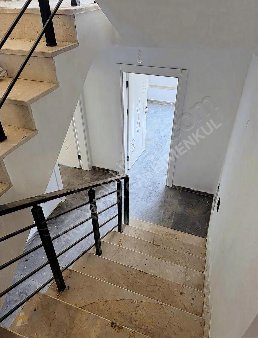 Muğla Fethiye Yeşilüzümlüde Satılık 6+1 Havuzlu Tripleks Villa - Görsel 9