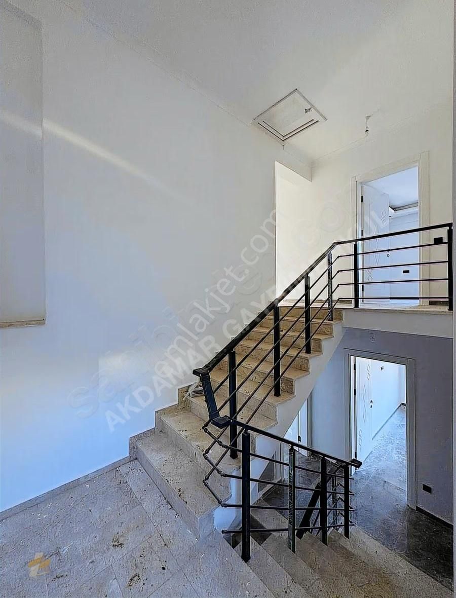 Muğla Fethiye Yeşilüzümlüde Satılık 6+1 Havuzlu Tripleks Villa - Görsel 6