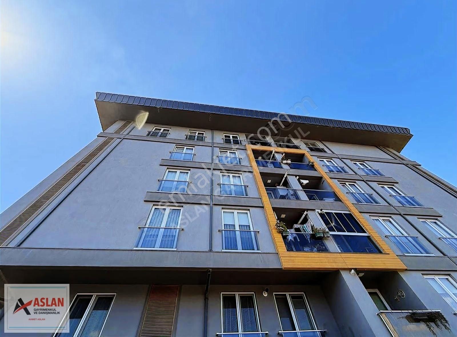 Çengelköy Bahçelievler'de Satılık 3+1 Dubleks 180 M2 Teraslı - Görsel 18