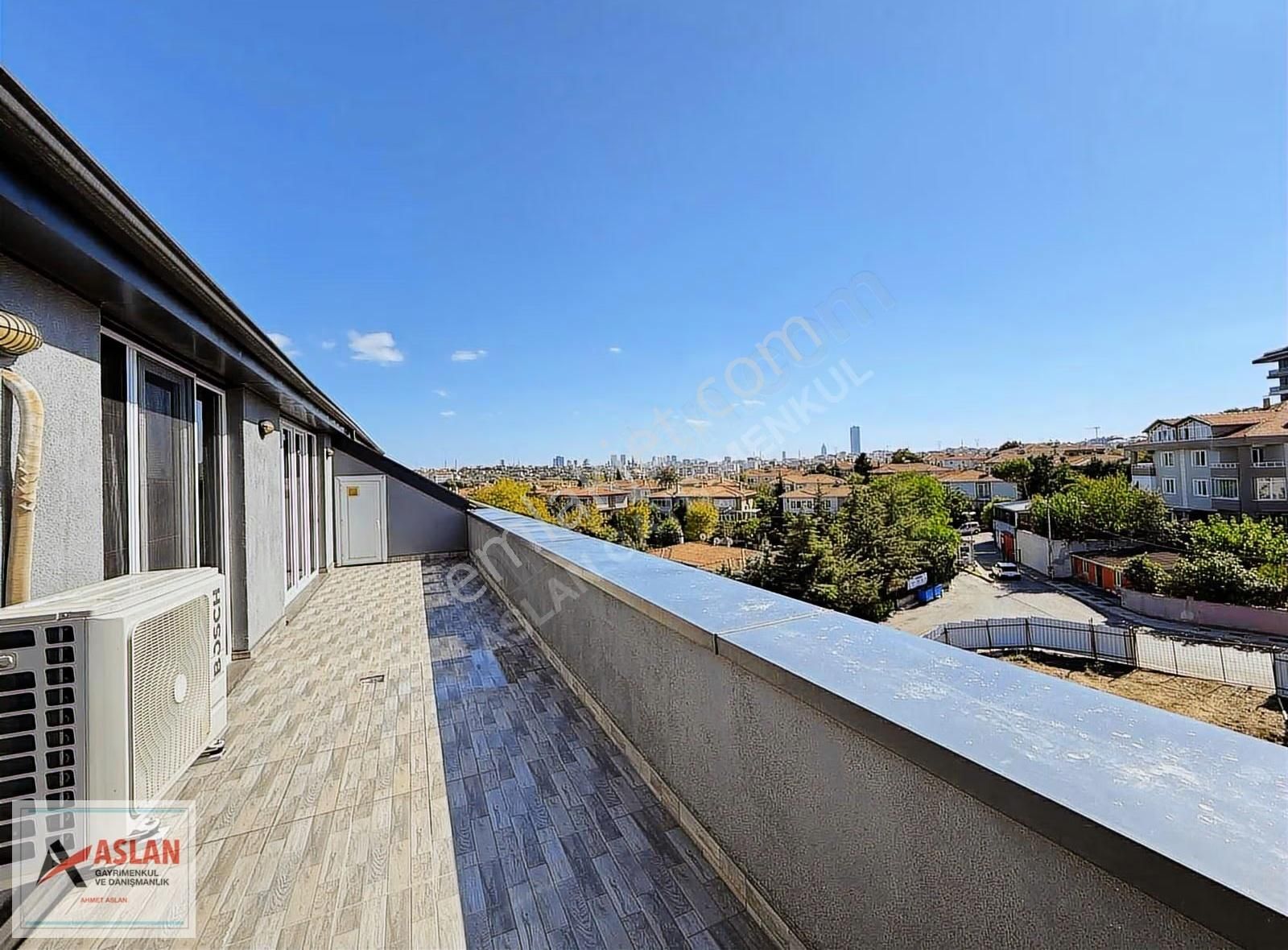 Çengelköy Bahçelievler'de Satılık 3+1 Dubleks 180 M2 Teraslı - Görsel 17