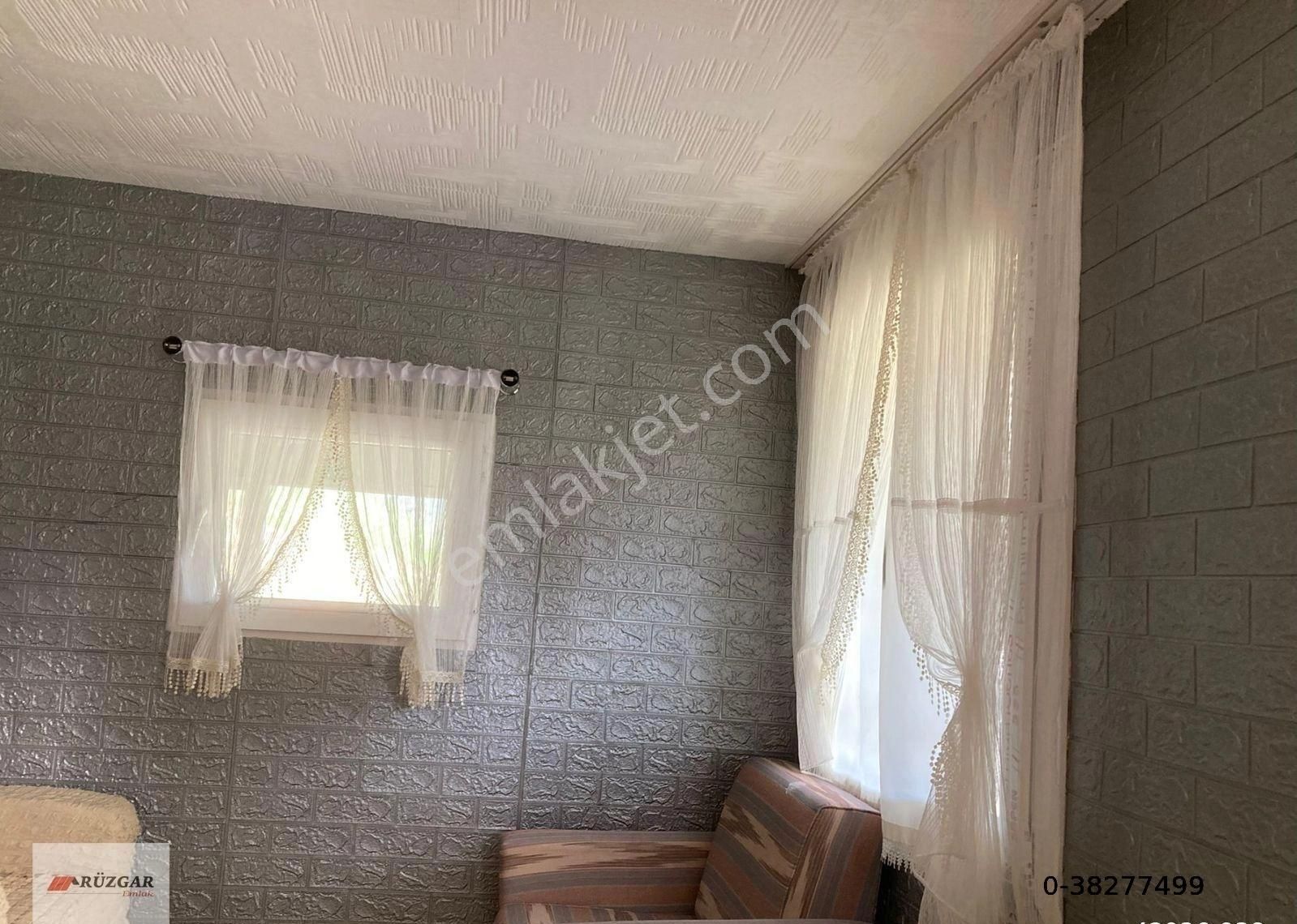 Burhaniye Hisarköyde 945 M2 Arazi İçinde Elk. Su Olan Harika Ev - Görsel 13