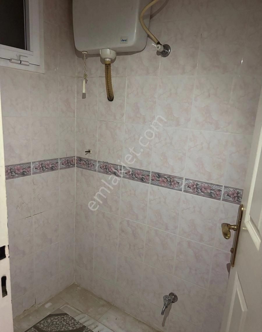 Balçovada Site İçinde Arakat Asansörlü Otoparklı 3+1 Satılık Daire - Görsel 13