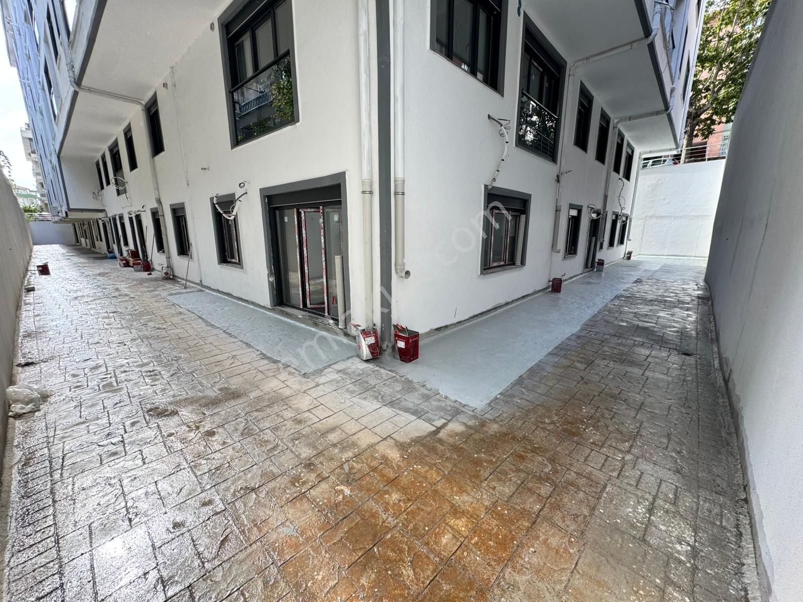 █ Konfor █ Altıntepede Minibüse Yakın, Bahçe Teraslı, Sıfır 2+1 - Görsel 24