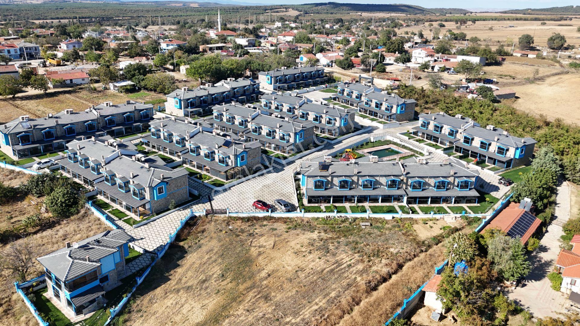Ege Emlak'tan Yayla Köyü Meriç Park Life Sitesinde Satılık Yazlık - Görsel 42