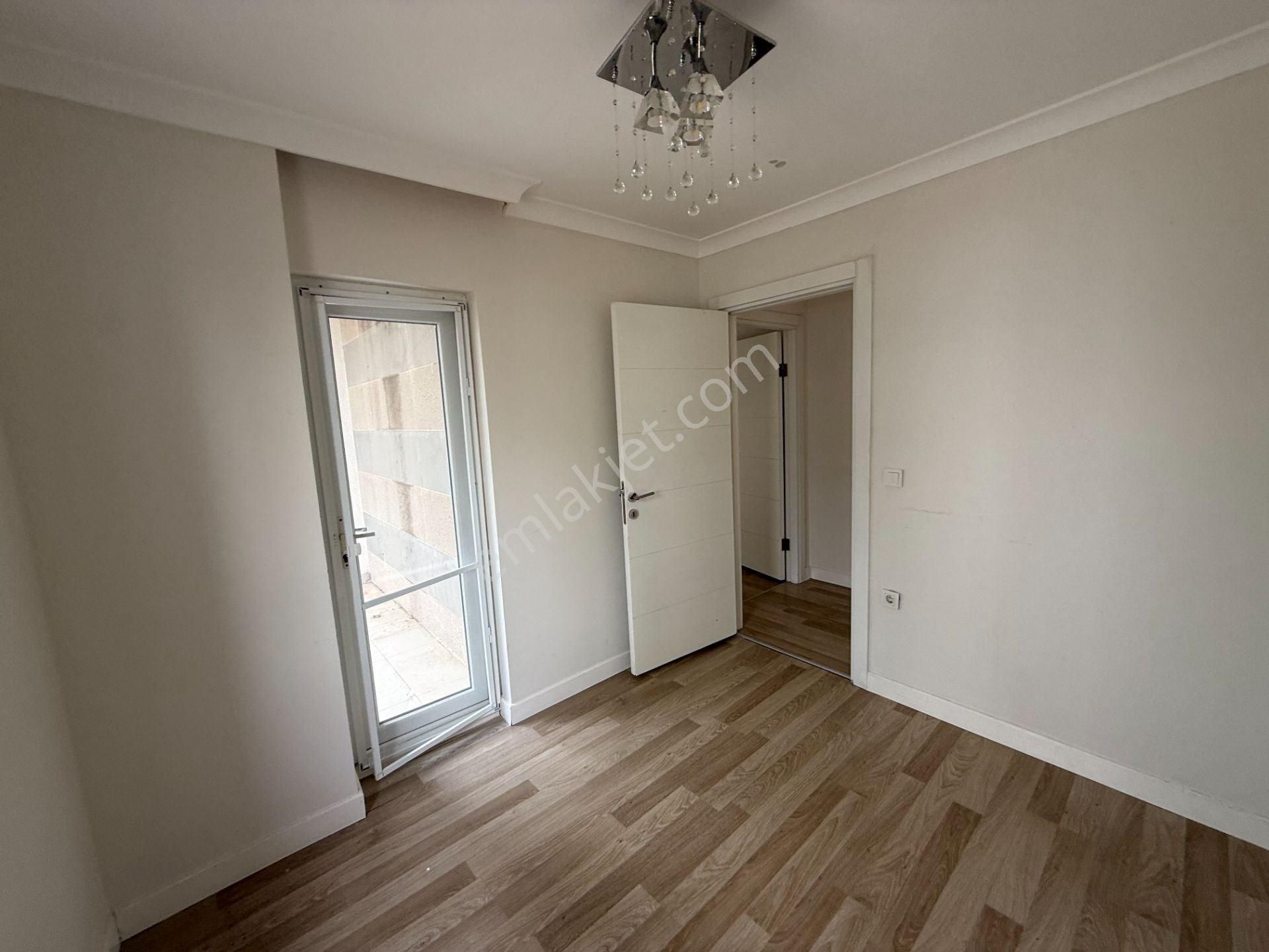 Sade,modern Bir Okadar Da Yaşam Kolaylığı Sunan Daire - Görsel 18