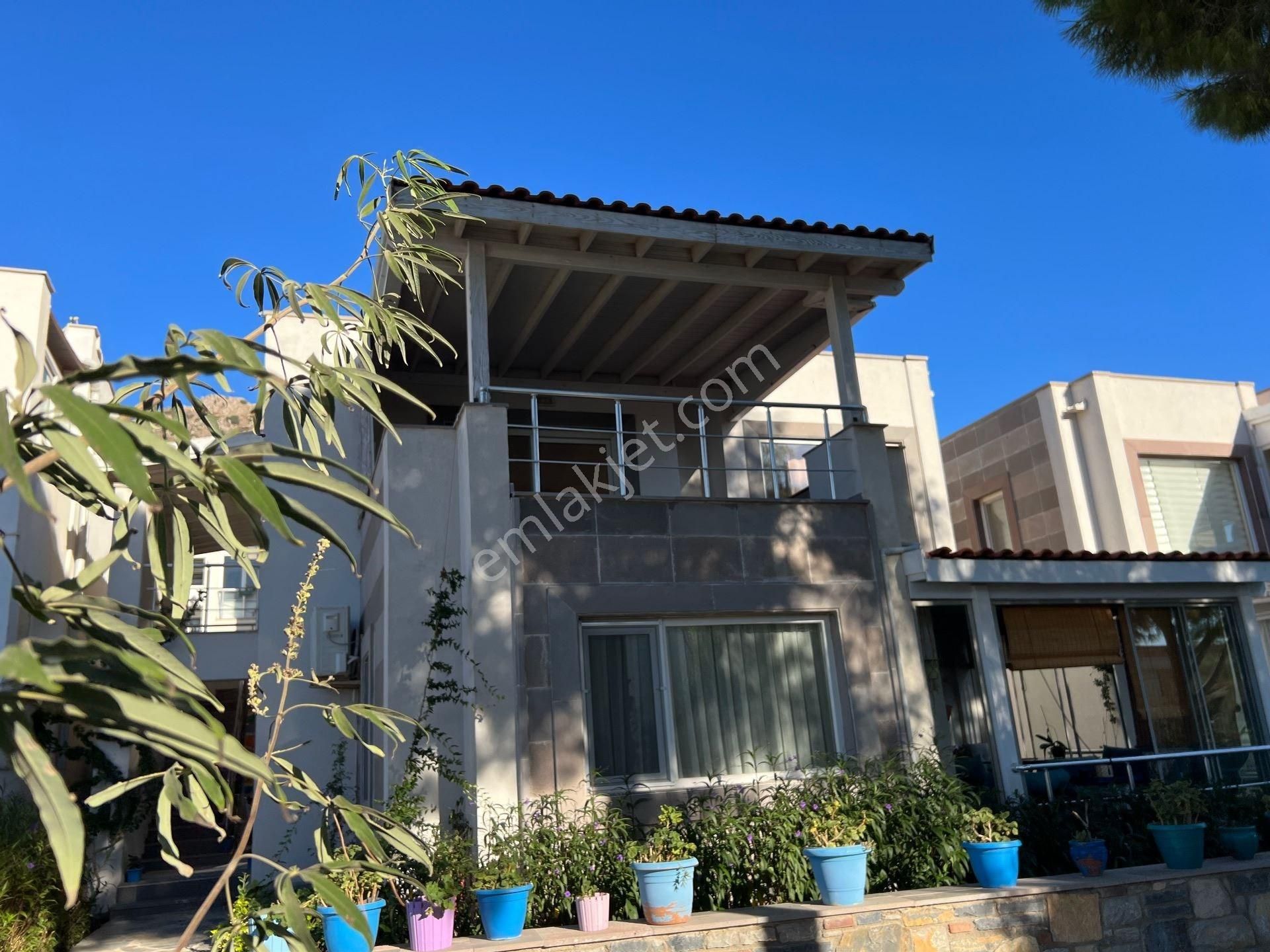 Sade,modern Bir Okadar Da Yaşam Kolaylığı Sunan Daire