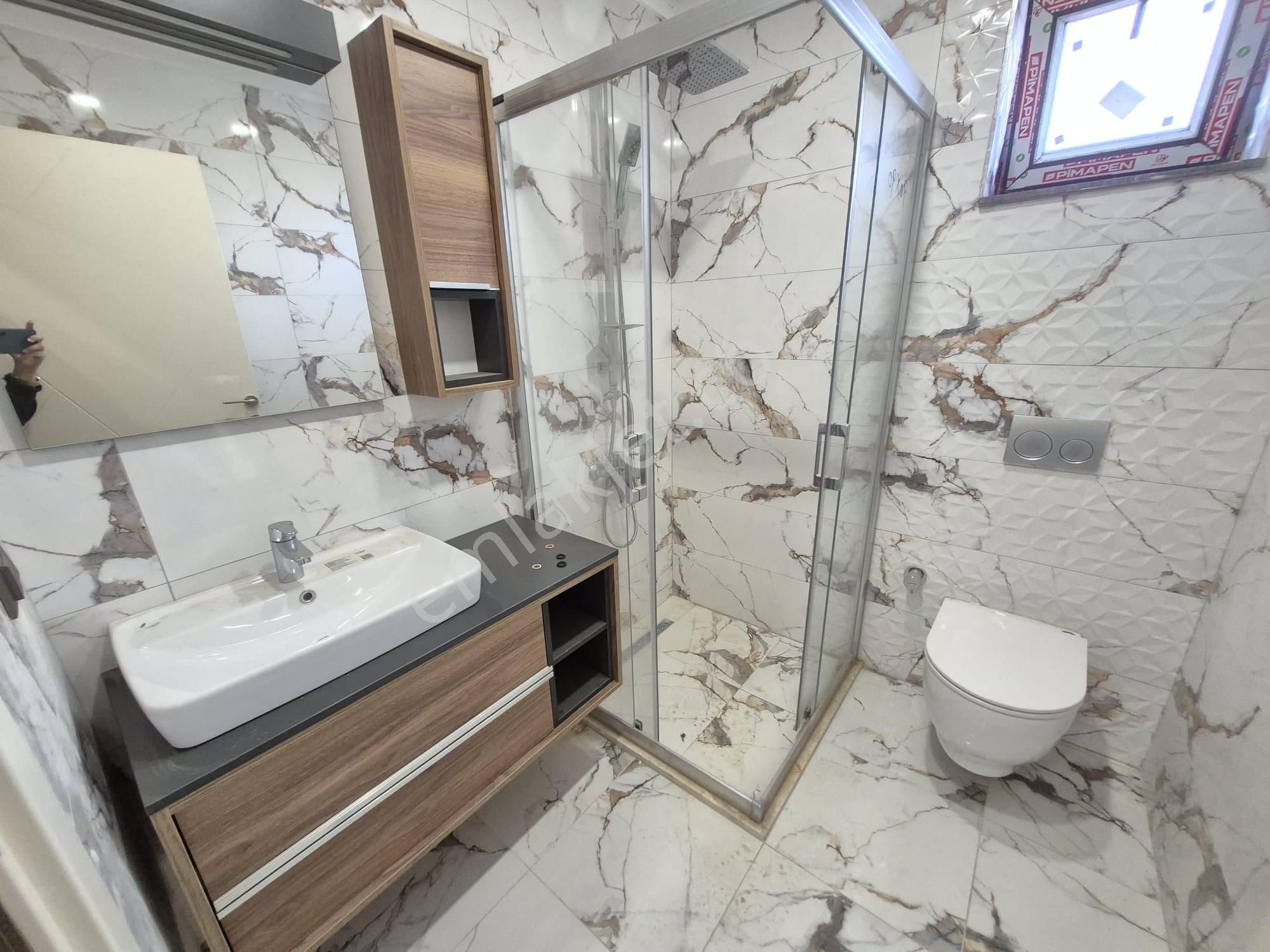 Delux'den Namık Kemal'de Havuz Manzaralı Lux 4+1 Villa - Görsel 15