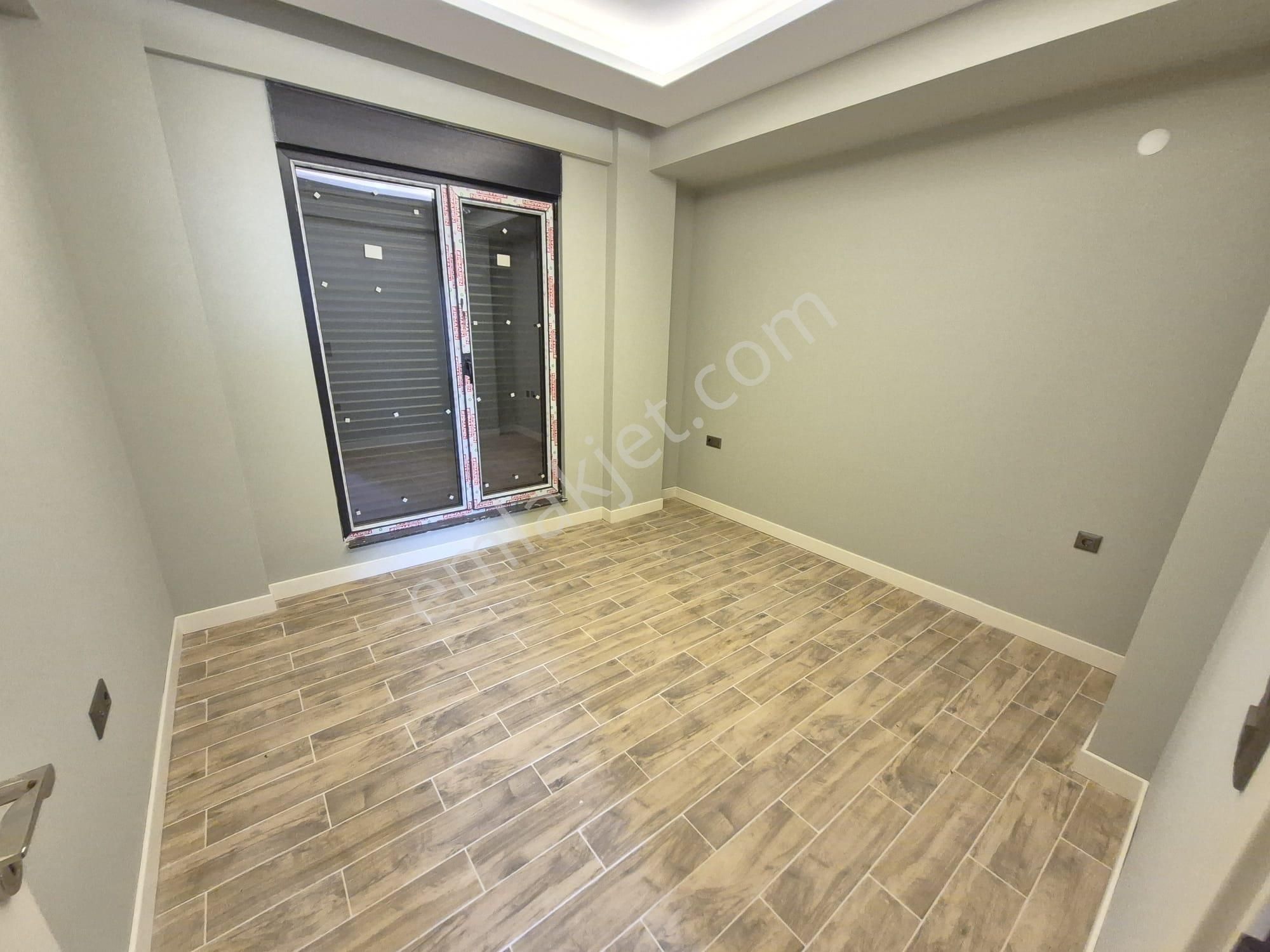 Delux'den Namık Kemal'de Havuz Manzaralı Lux 4+1 Villa - Görsel 27