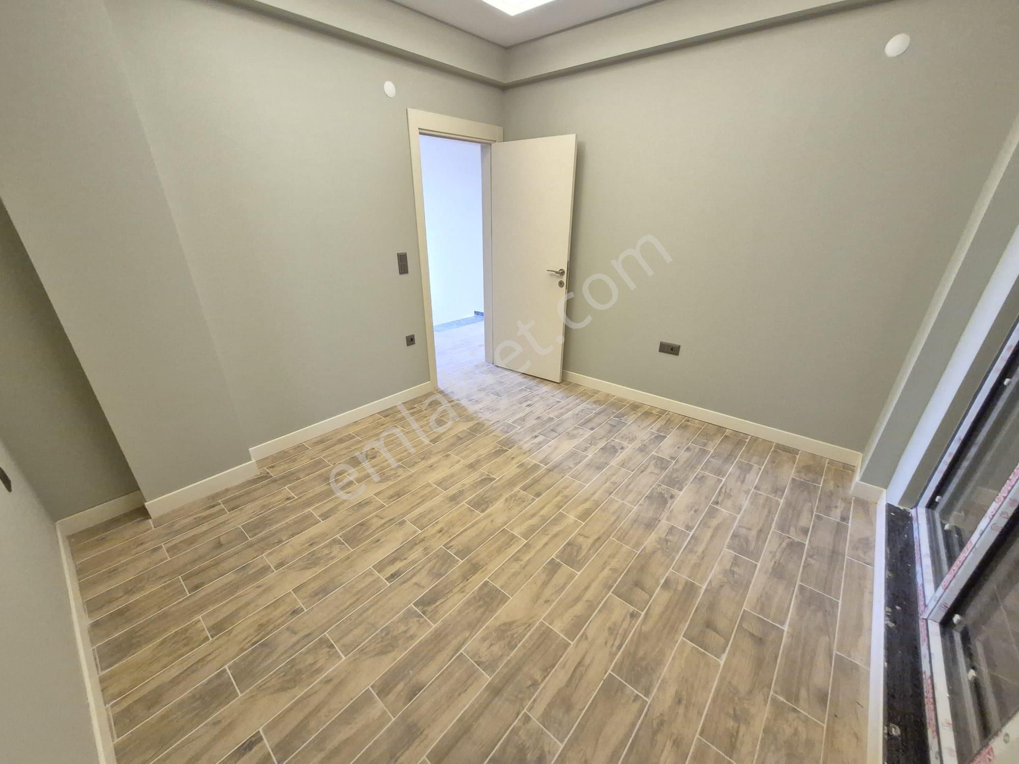 Delux'den Namık Kemal'de Havuz Manzaralı Lux 4+1 Villa - Görsel 28