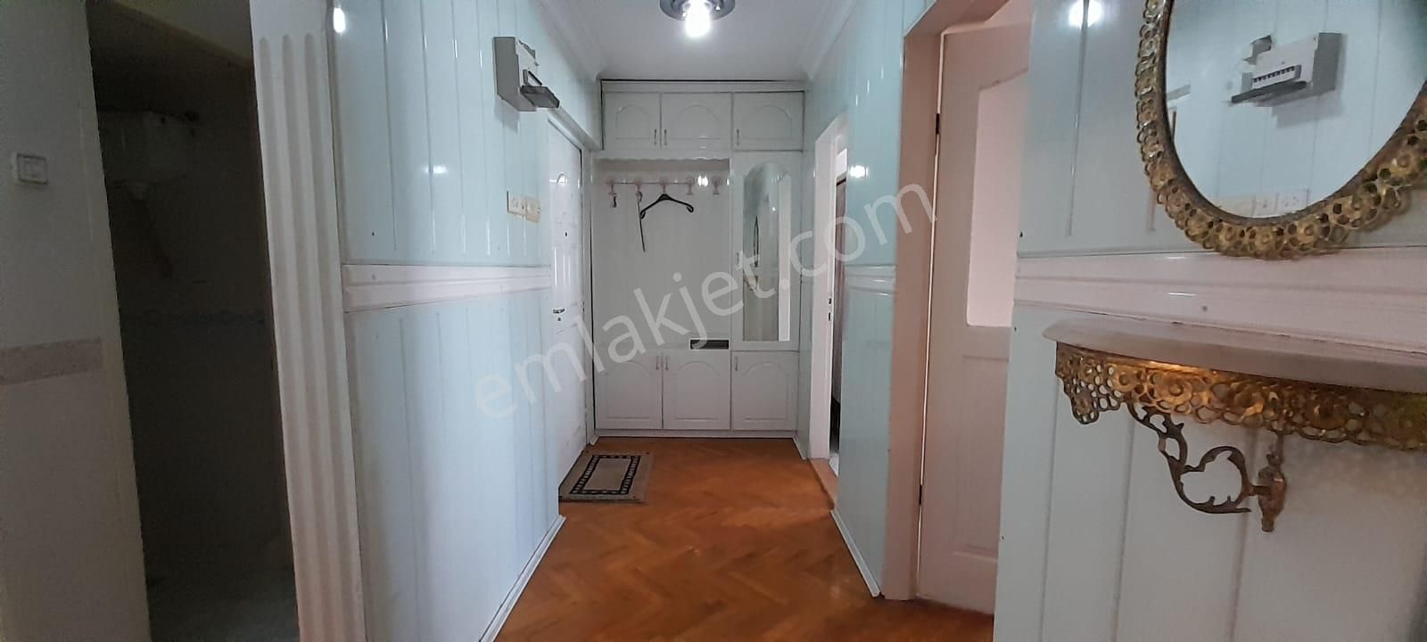 Ordu Caddesi Üzeri Satılık Masrafsız Geniş Daire... - Görsel 5