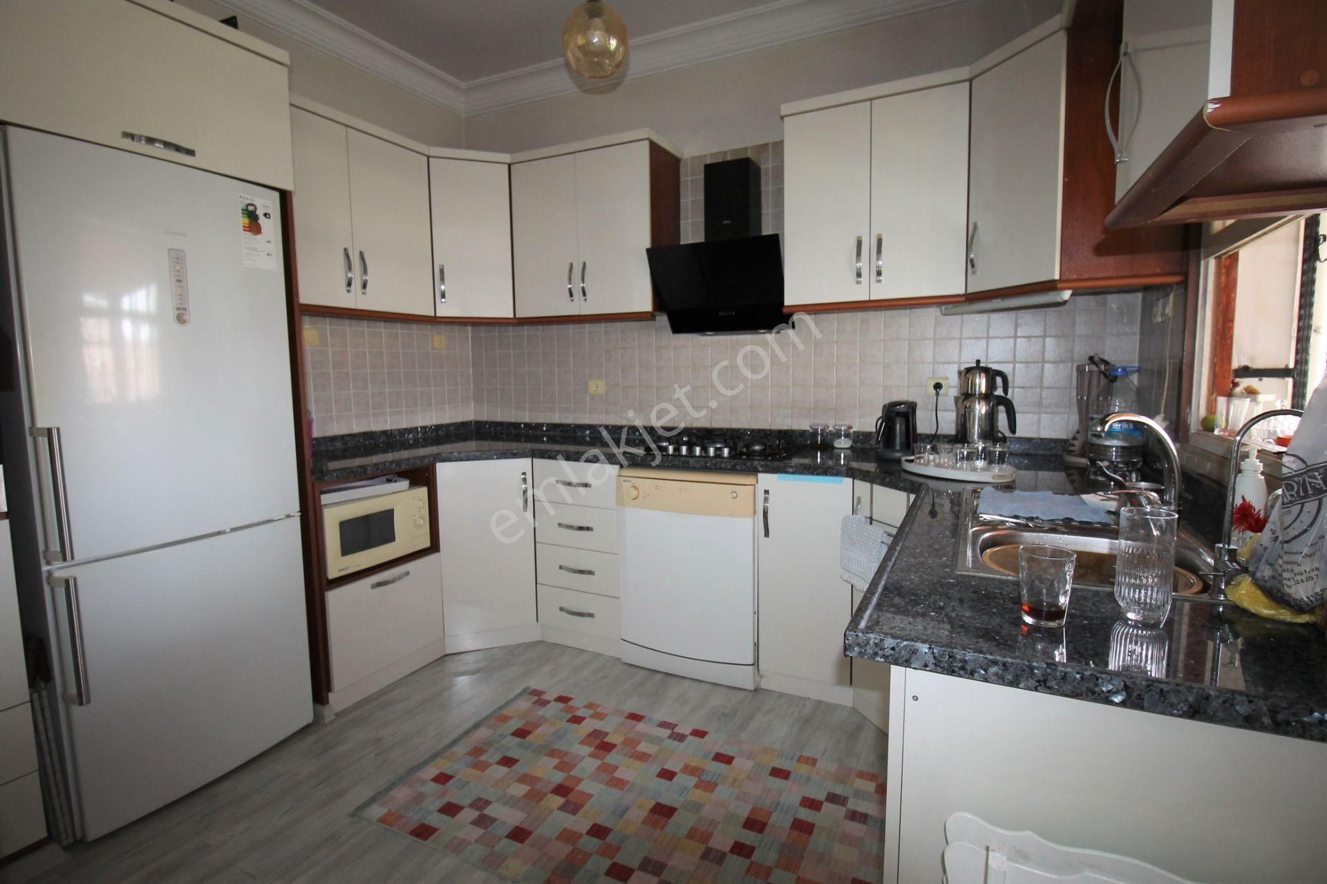 Retro’dan Villa Yaşamının Zevkine Varacağınız Lüks 4+1 Tripleks - Görsel 21