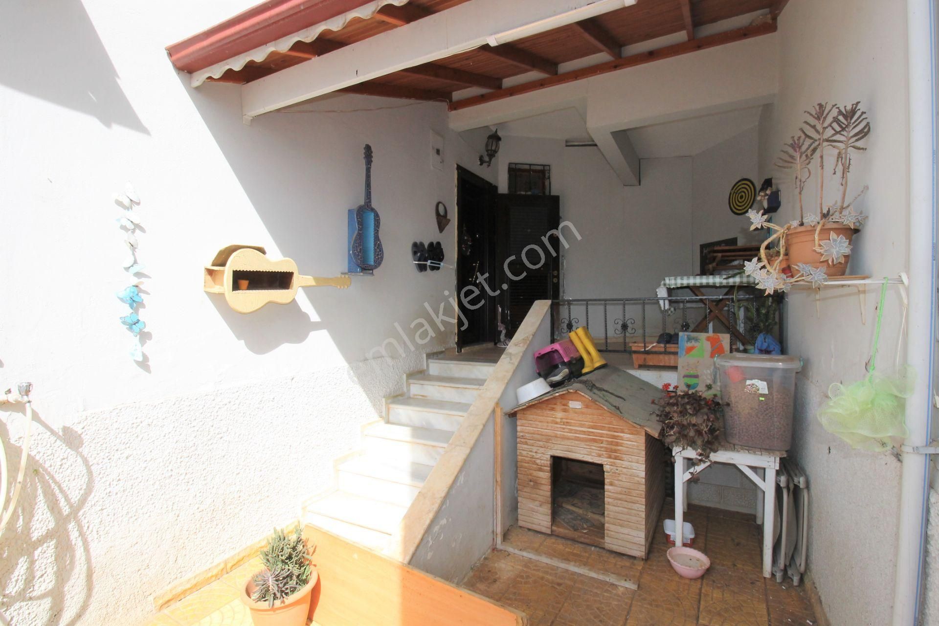 Retro’dan Villa Yaşamının Zevkine Varacağınız Lüks 4+1 Tripleks - Görsel 24