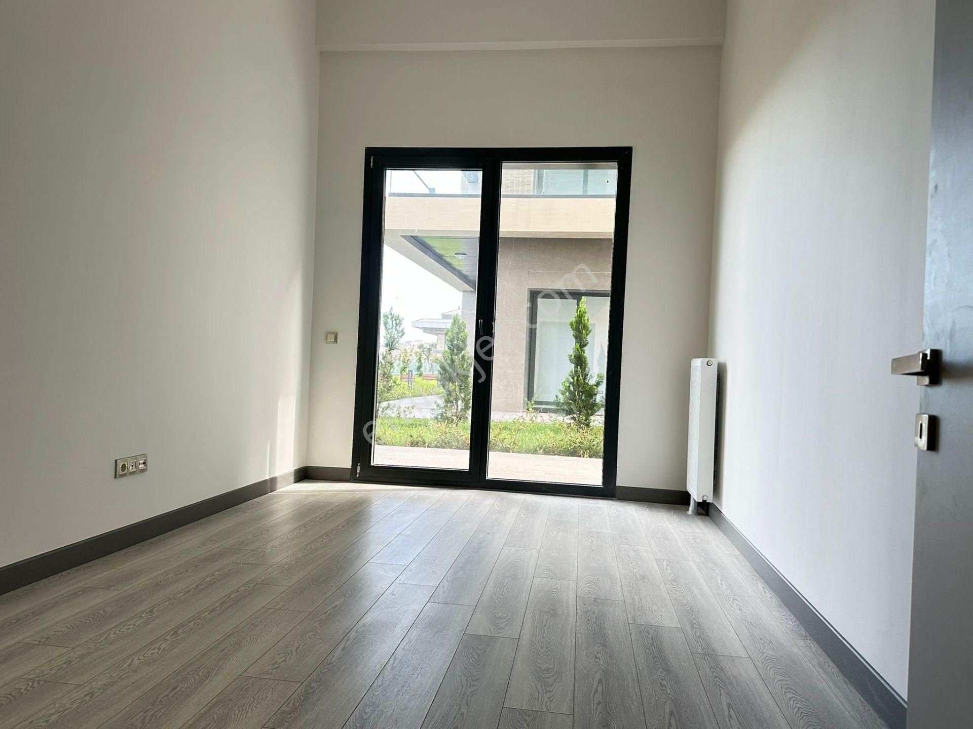 Trabzon Çömlekçi Toki Konutlarında Kiralık Bahçe Katı - Görsel 24