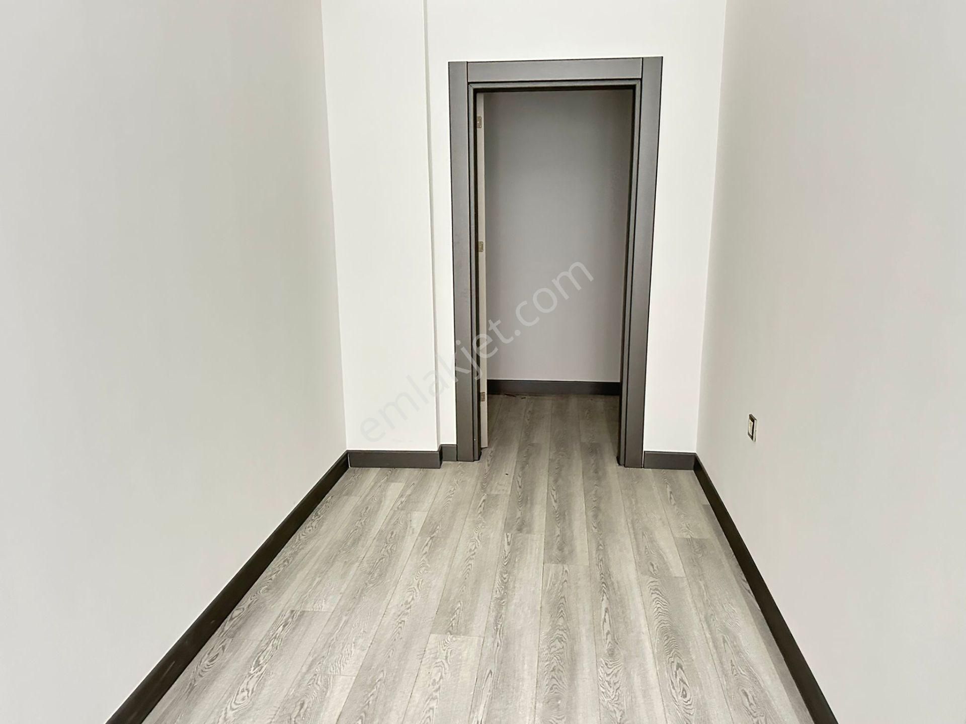 Trabzon Çömlekçi Toki Konutlarında Kiralık Bahçe Katı - Görsel 18