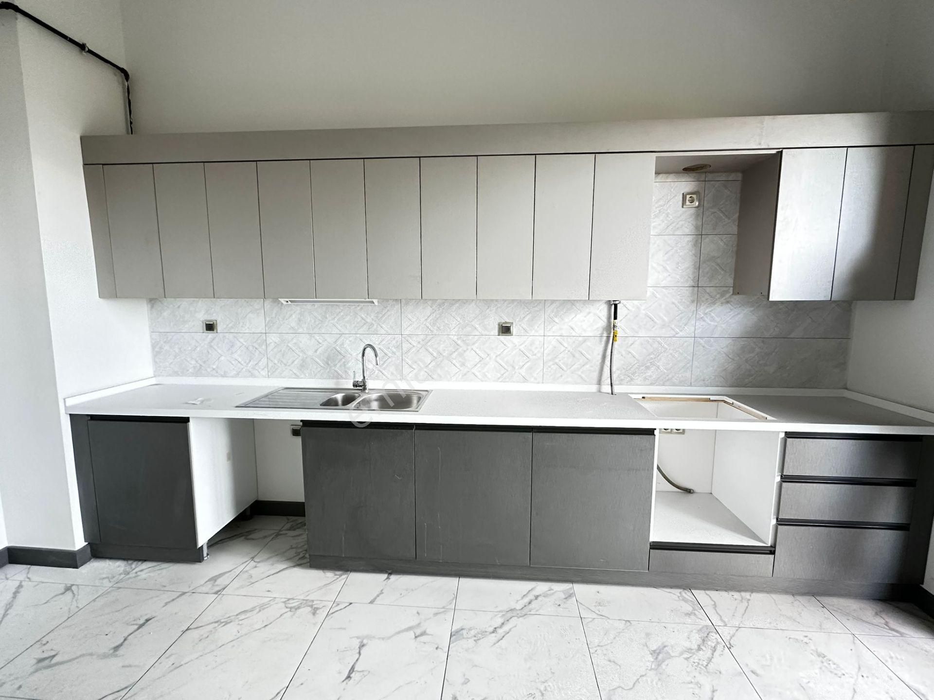 Trabzon Çömlekçi Toki Konutlarında Kiralık Bahçe Katı - Görsel 11